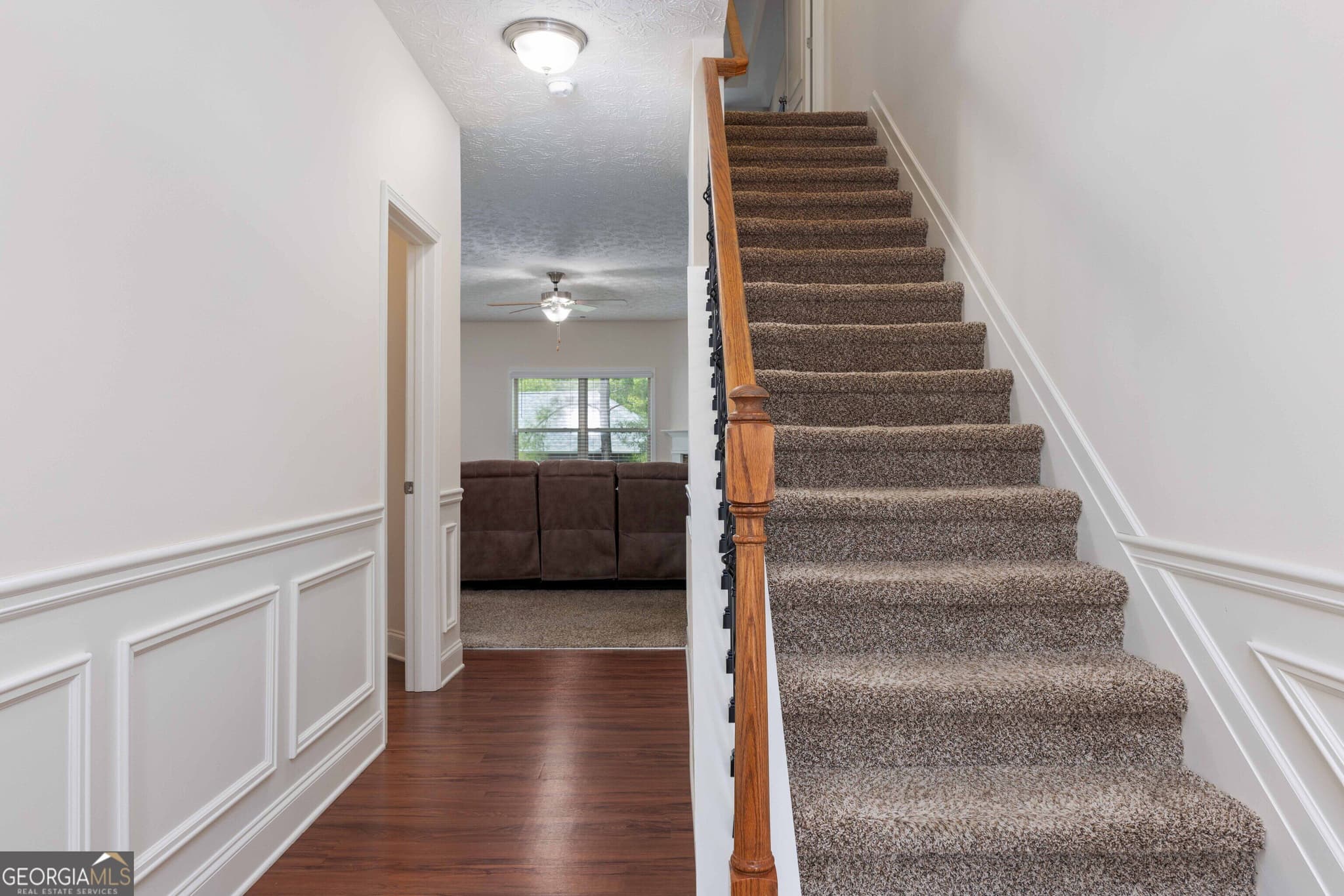 3 bedroom, 2.5 bathroom, 1,916 sq ft townhouse for sale at 6057 Townes Way, Columbus, GA 31909 — photo 5