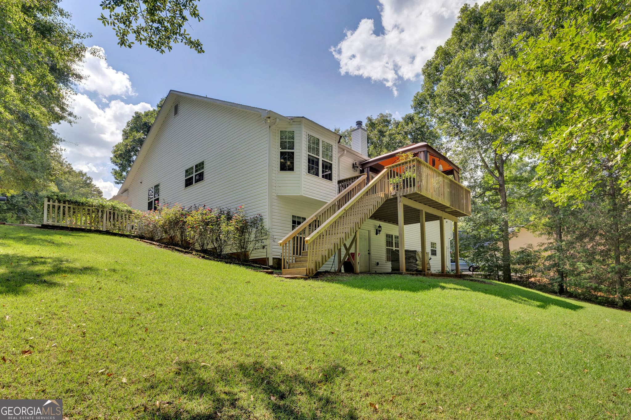 4 bedroom, 2.5 bathroom, 2,570 sq ft single family residence for sale at 40 Woodcrest Avenue, Covington, GA 30016 — photo 3