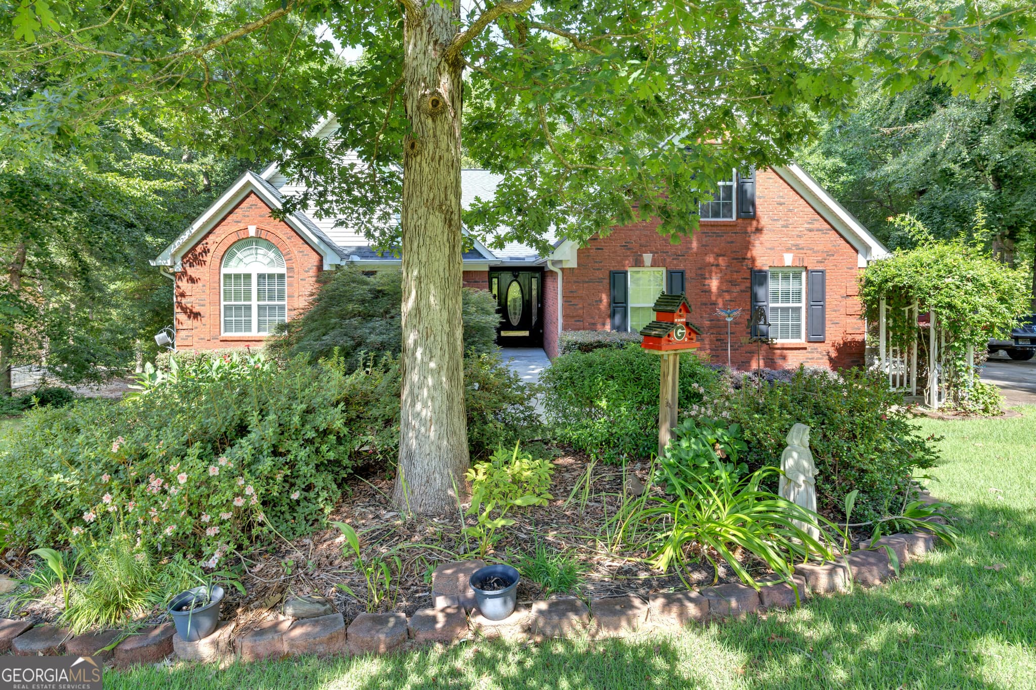 4 bedroom, 2.5 bathroom, 2,570 sq ft single family residence for sale at 40 Woodcrest Avenue, Covington, GA 30016 — photo 5