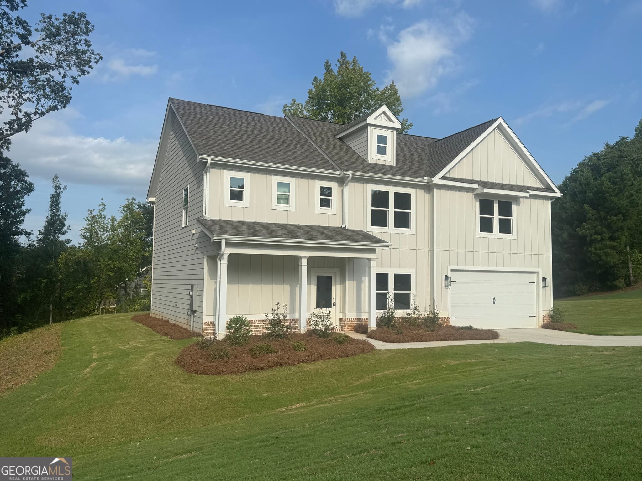 4 bedroom, 2.5 bathroom single family residence for sale at 162 Delightful Way 28, Winder, GA 30680 — photo 2