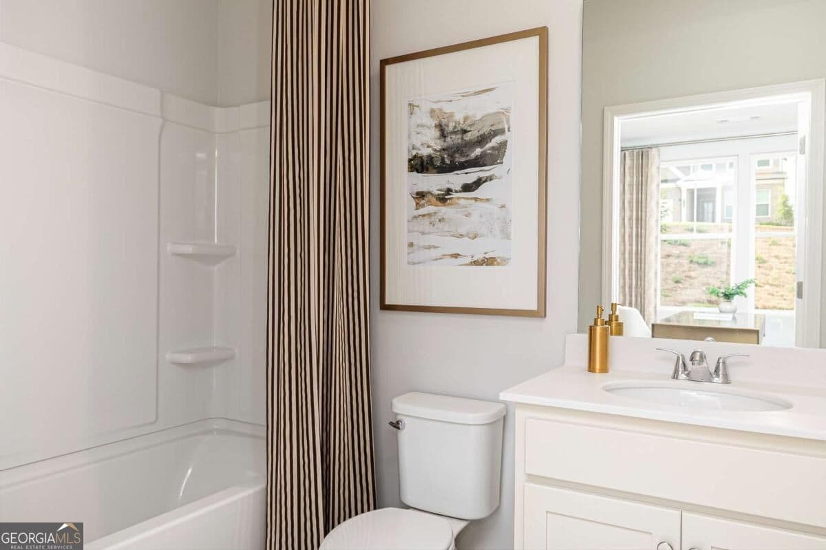4 bedroom, 3.5 bathroom single family residence for sale at 3580 Willow Glade Trail, Lawrenceville, GA 30043 — photo 4