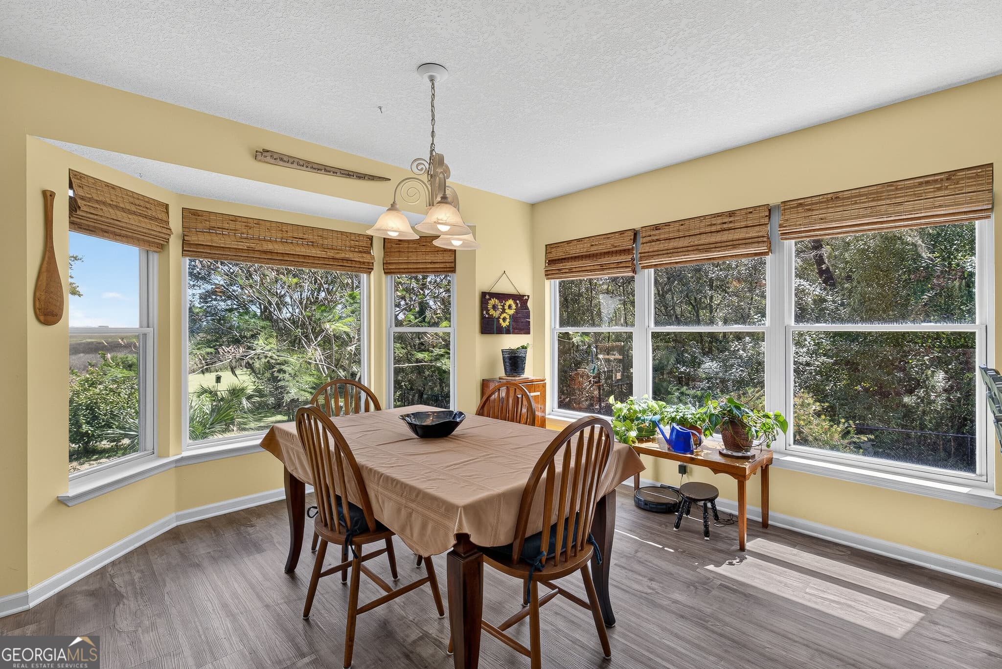 3 bedroom, 2.5 bathroom, 2,516 sq ft single family residence for sale at 1188 Jessica Drive, Darien, GA 31305 — photo 7