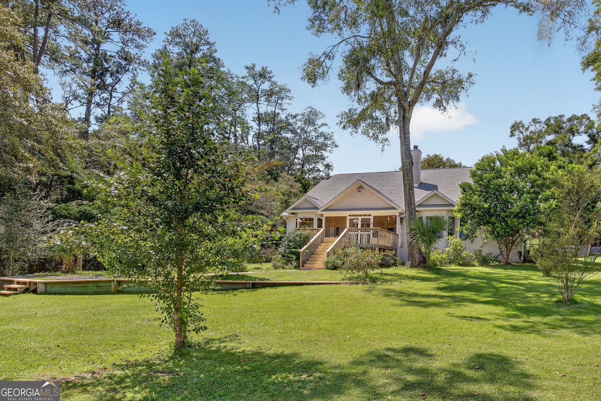 3 bedroom, 2.5 bathroom, 2,516 sq ft single family residence for sale at 1188 Jessica Drive, Darien, GA 31305