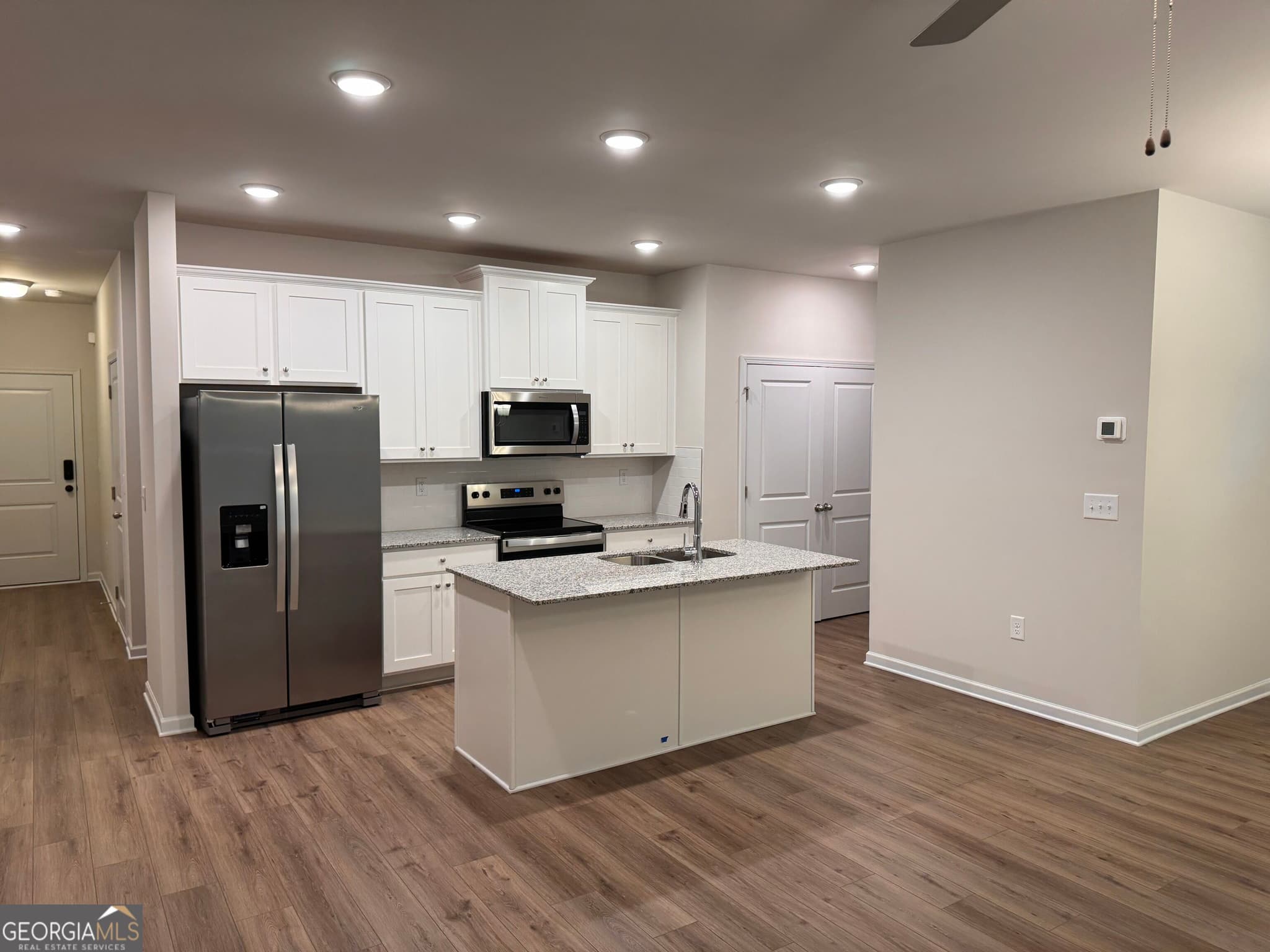 3 bedroom, 2.5 bathroom, 1,735 sq ft townhouse for rent at 29 Huntley Trace, Hoschton, GA 30548 for $2,500 a month — photo 1 of 8