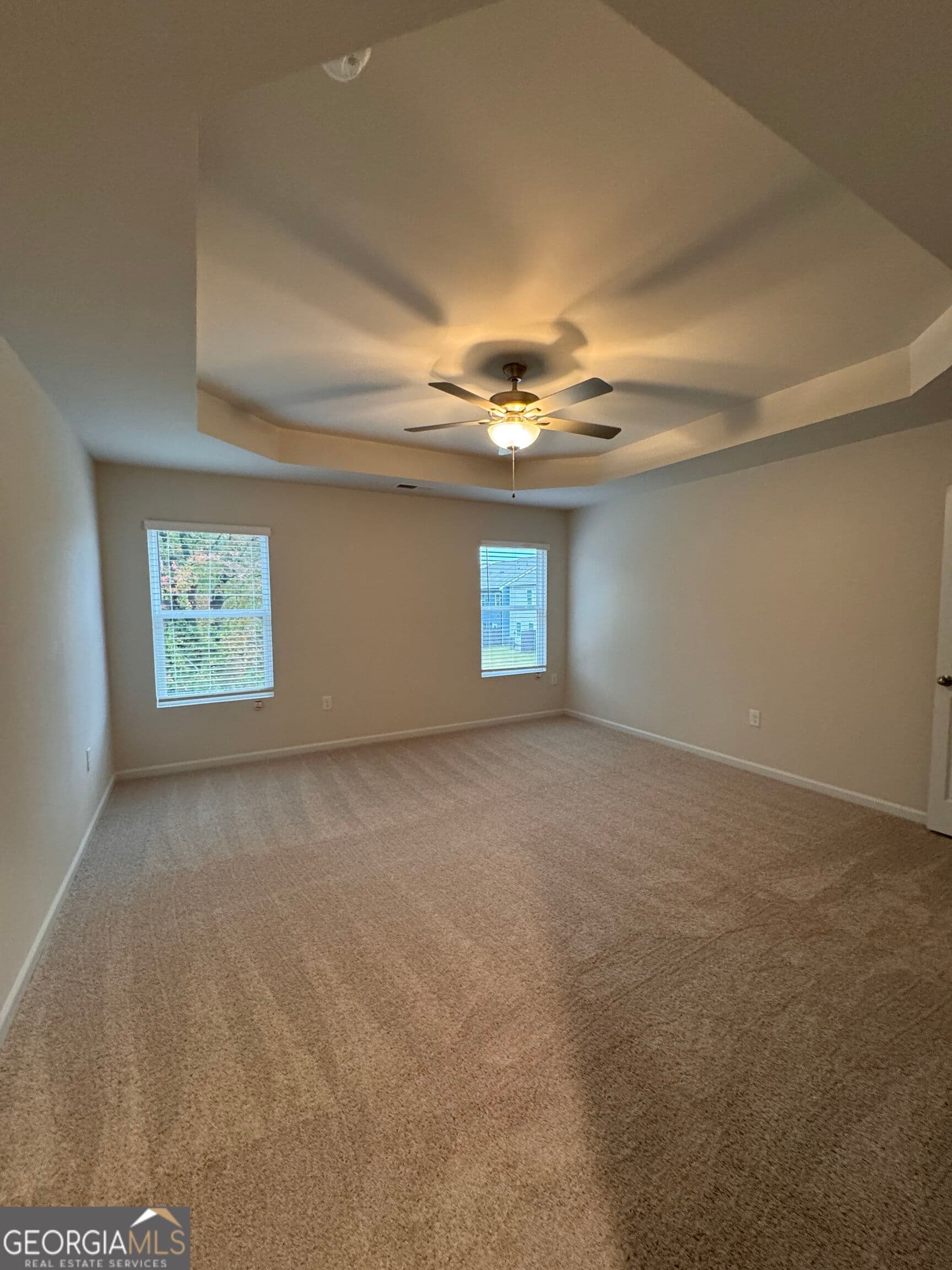 3 bedroom, 2.5 bathroom, 1,735 sq ft townhouse for rent at 29 Huntley Trace, Hoschton, GA 30548 for $2,500 a month — photo 4