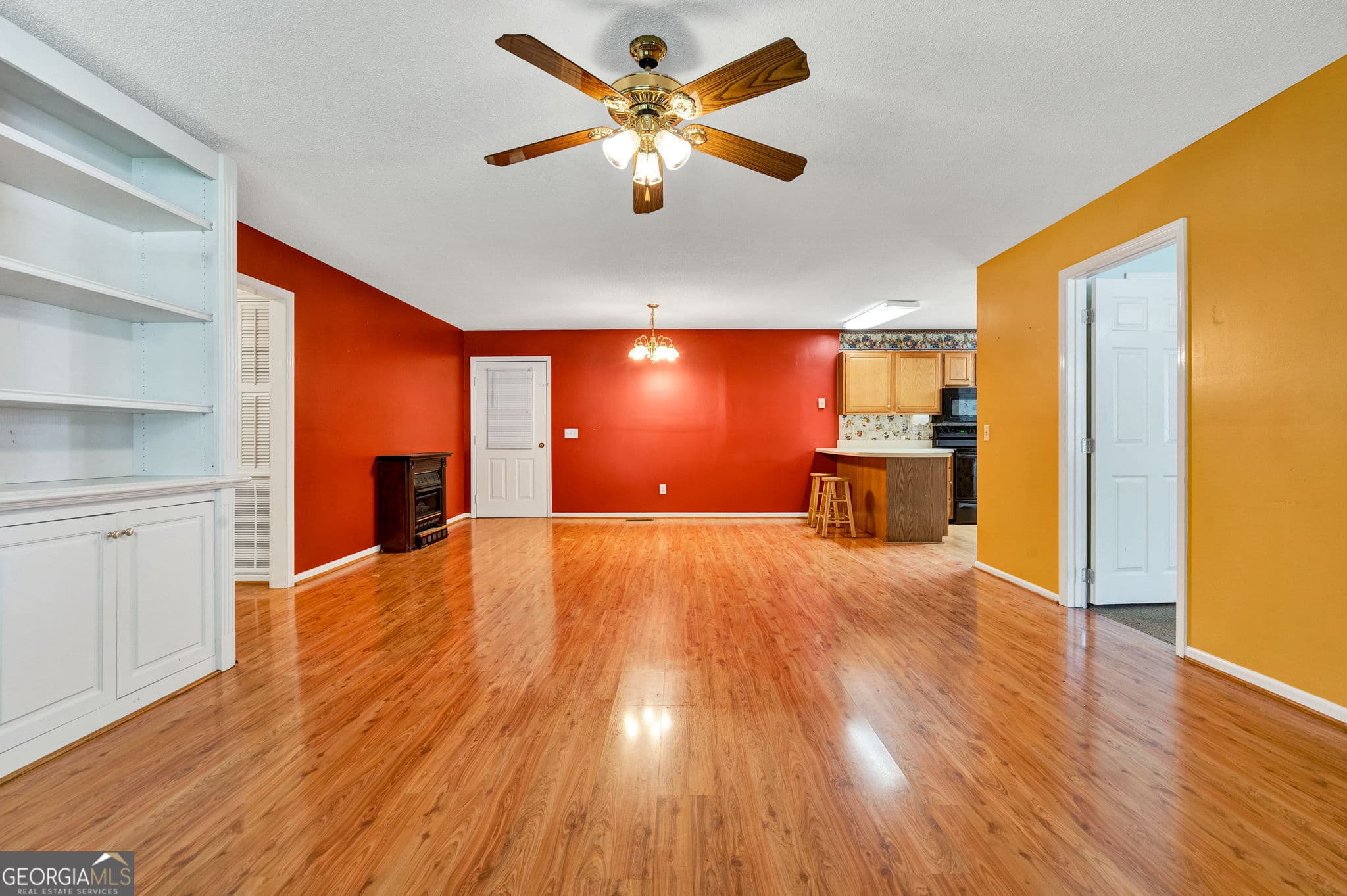 4 bedroom, 3 bathroom, 1,680 sq ft single family residence for sale at 820 Murray Drive, Chatsworth, GA 30705 — photo 9