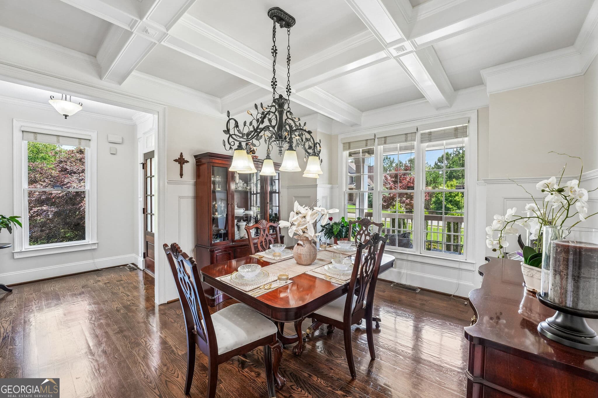 5 bedroom, 4.5 bathroom, 5,950 sq ft single family residence for sale at 2094 Harmony Drive, Canton, GA 30115 — photo 7