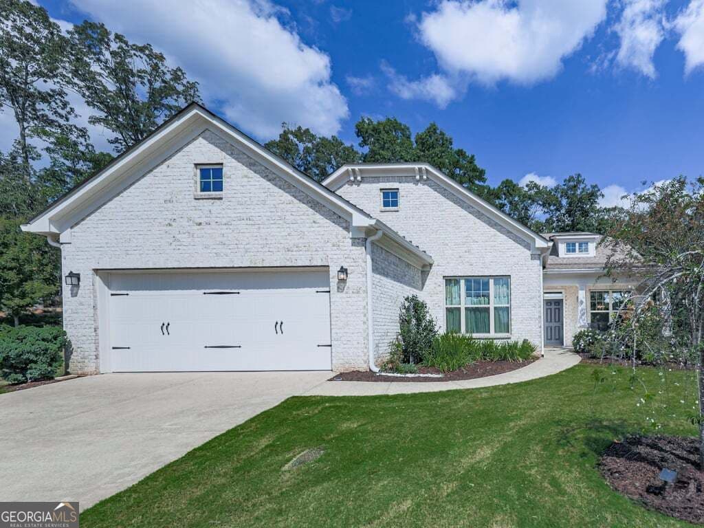3 bedroom, 2 bathroom, 2,598 sq ft single family residence for sale at 340 Pepperwood Way, Canton, GA 30114 — photo 3