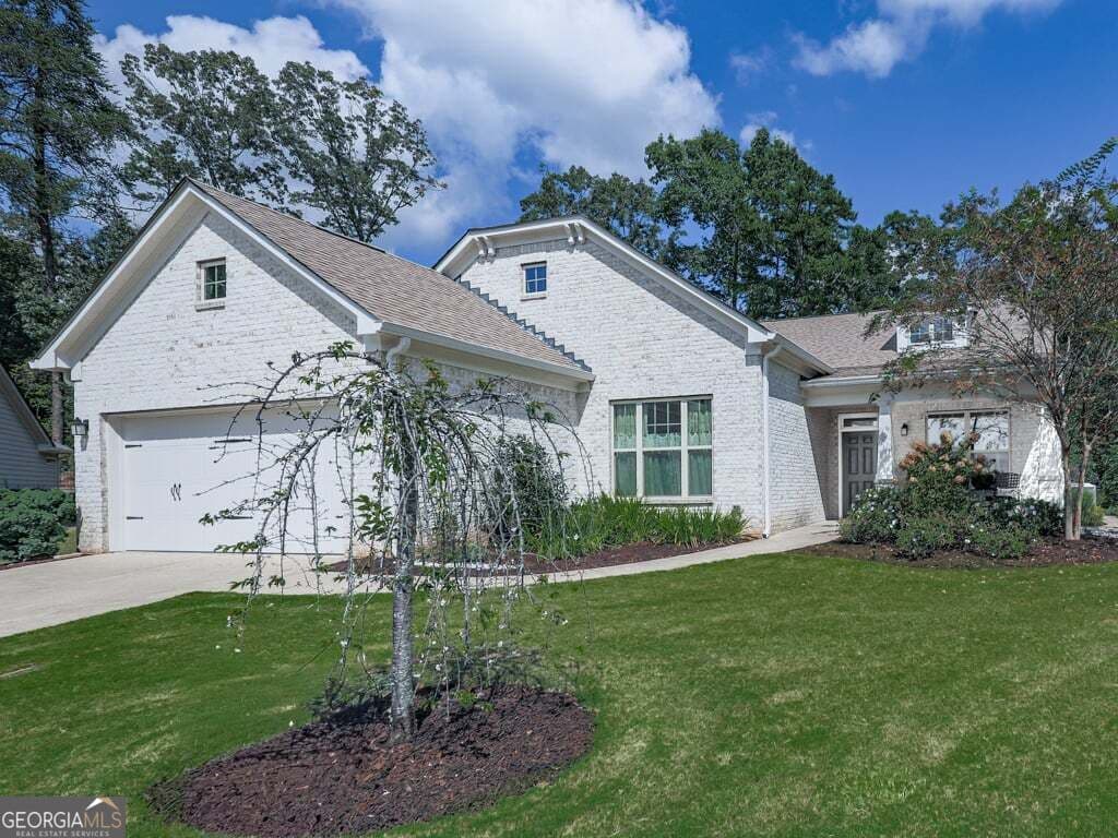 3 bedroom, 2 bathroom, 2,598 sq ft single family residence for sale at 340 Pepperwood Way, Canton, GA 30114