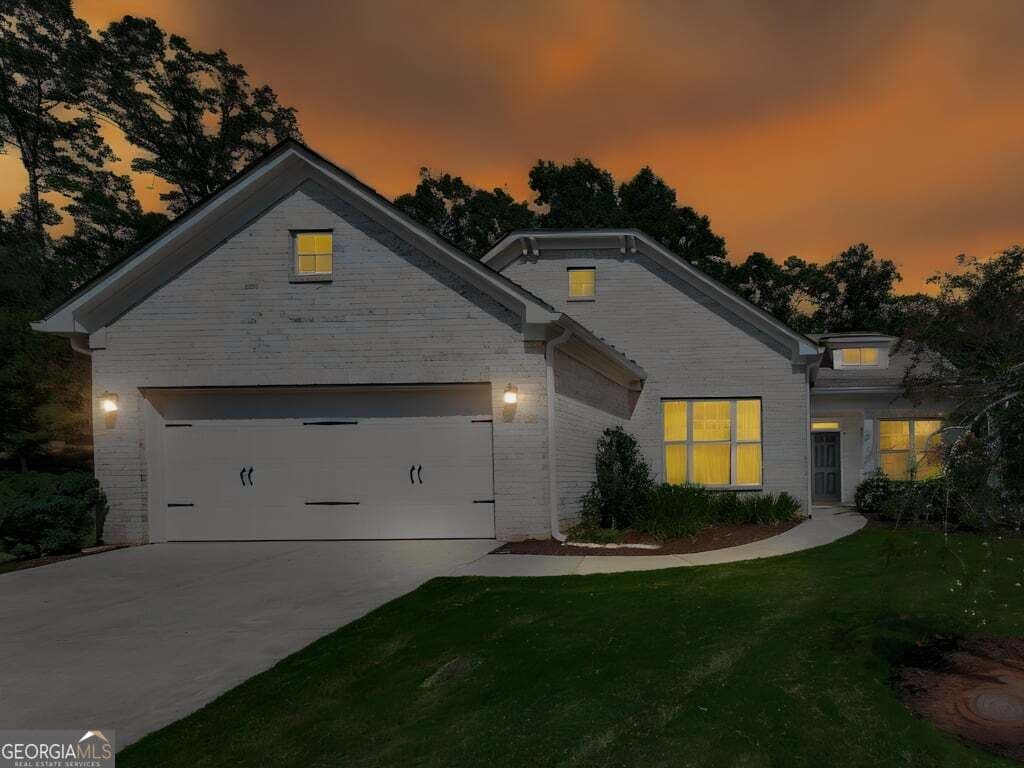 3 bedroom, 2 bathroom, 2,598 sq ft single family residence for sale at 340 Pepperwood Way, Canton, GA 30114 — photo 5