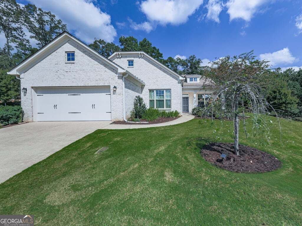 3 bedroom, 2 bathroom, 2,598 sq ft single family residence for sale at 340 Pepperwood Way, Canton, GA 30114 — photo 4