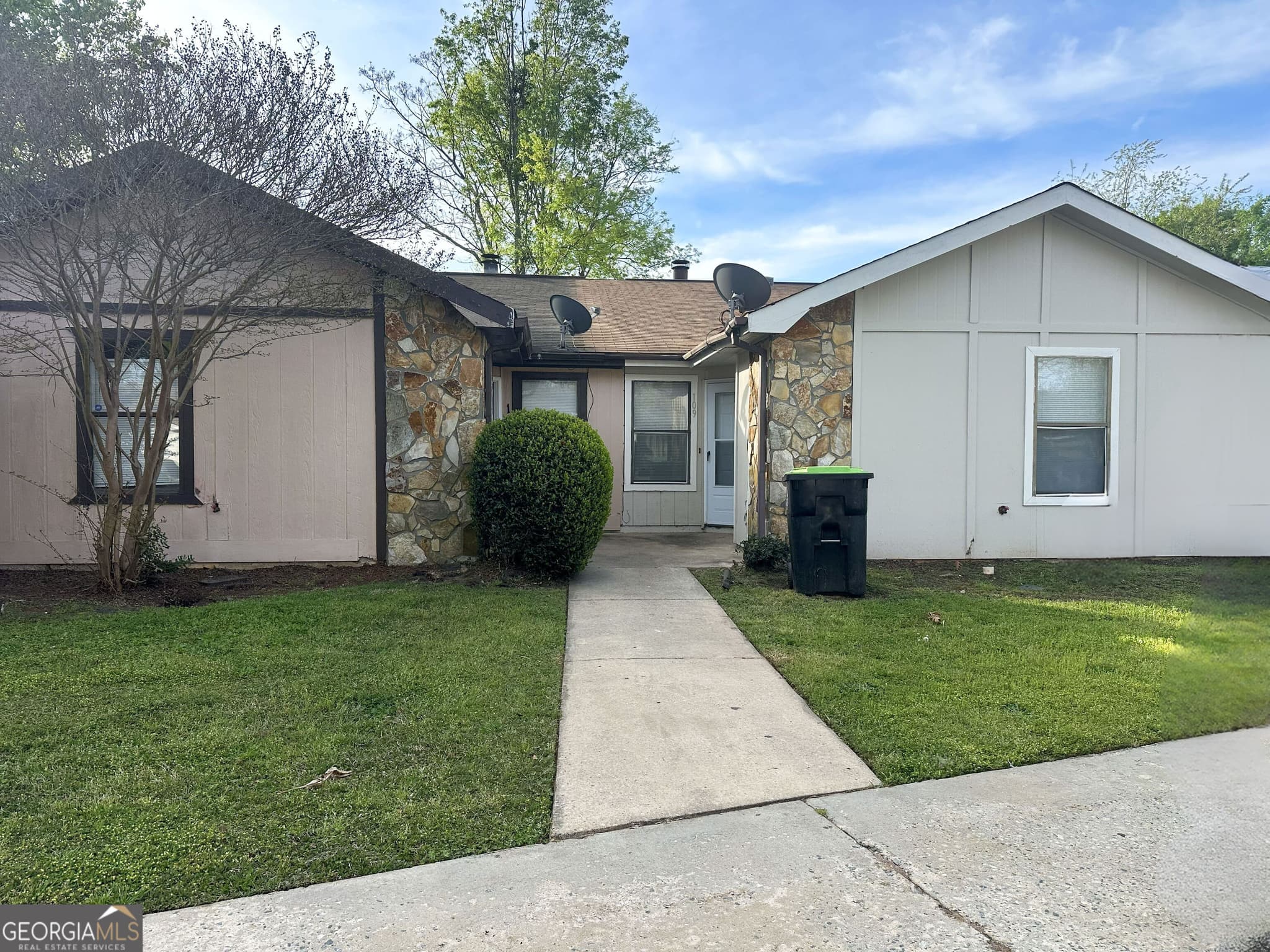 multi family,duplex,quadruplex,townhouse for sale at 99 Brookhaven Circle, Warner Robins, GA 31093 — photo 3