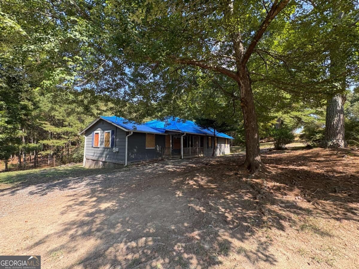 3 bedroom, 2 bathroom, 1,860 sq ft single family residence for sale at 363 Potts Road, Kingston, GA 30145 — photo 2