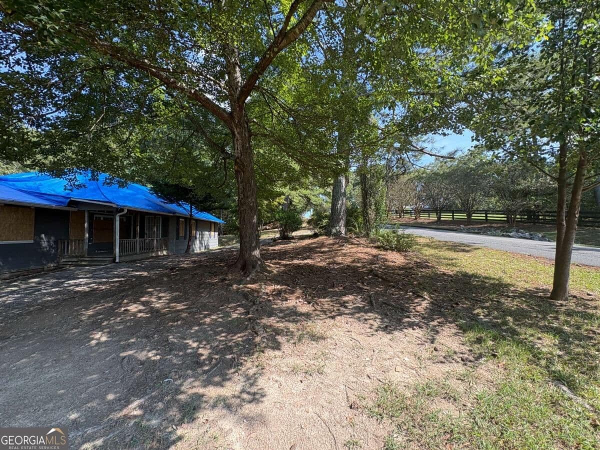 3 bedroom, 2 bathroom, 1,860 sq ft single family residence for sale at 363 Potts Road, Kingston, GA 30145 — photo 1 of 25