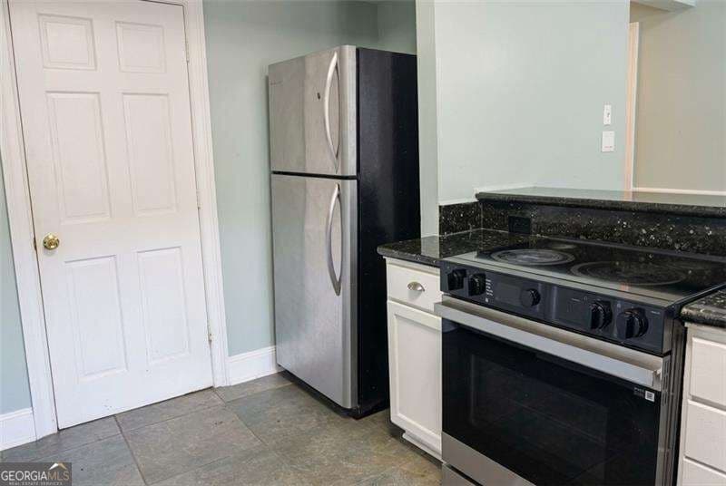 2 bedroom, 2.5 bathroom townhouse for rent at 6106 Queen Anne Court, Norcross, GA 30093 for $1,700 a month — photo 8