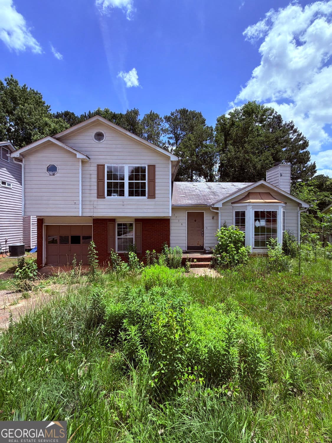 3 bedroom, 2.5 bathroom, 1,565 sq ft single family residence sold at 3738 Sandy Shoals Lane, Decatur, GA 30034