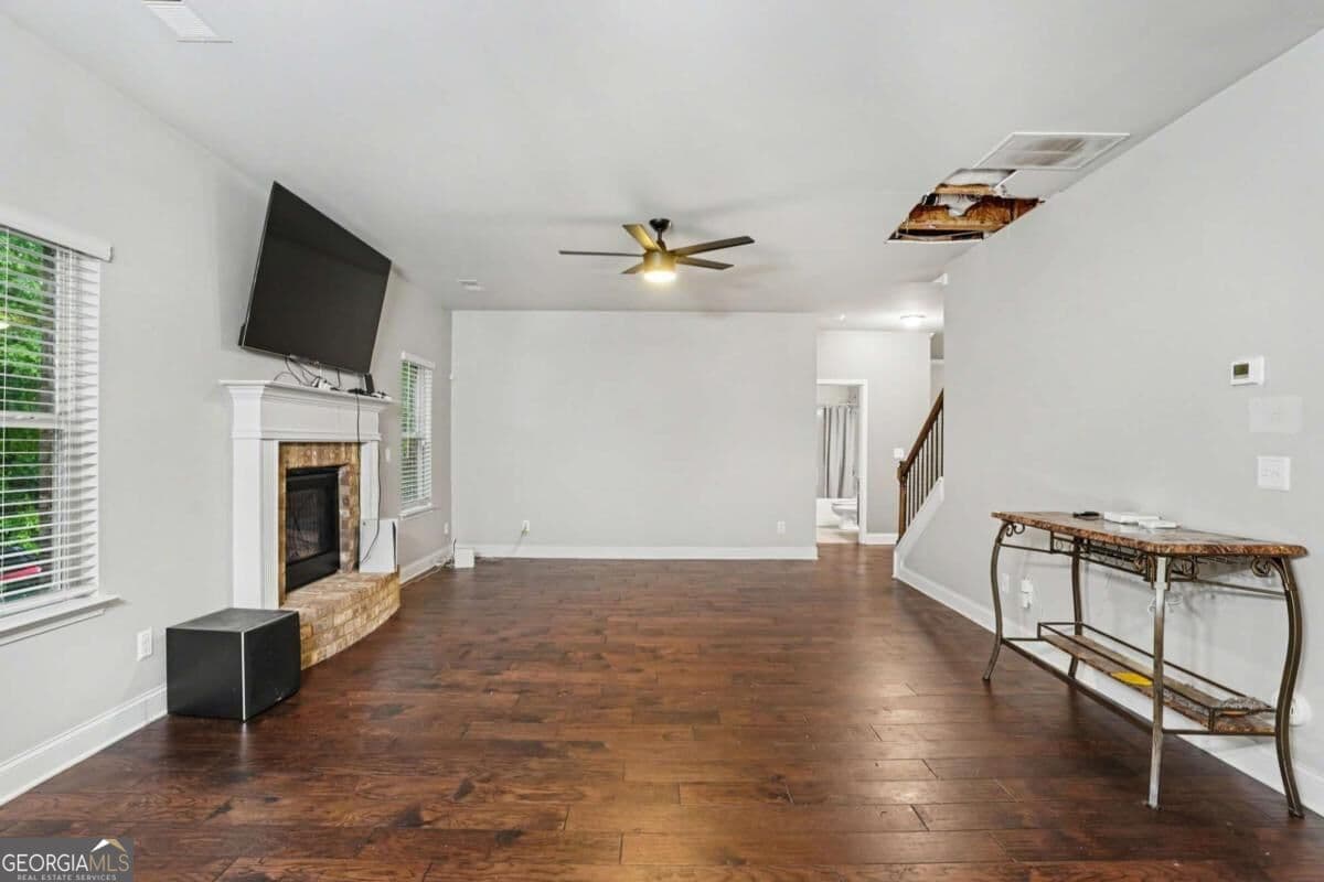 4 bedroom, 3 bathroom, 3,140 sq ft single family residence for sale at 855 Archie Drive, Mcdonough, GA 30252 — photo 2