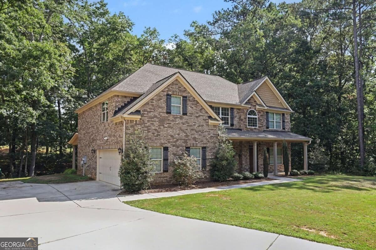 4 bedroom, 3 bathroom, 3,140 sq ft single family residence for sale at 855 Archie Drive, Mcdonough, GA 30252 — photo 8