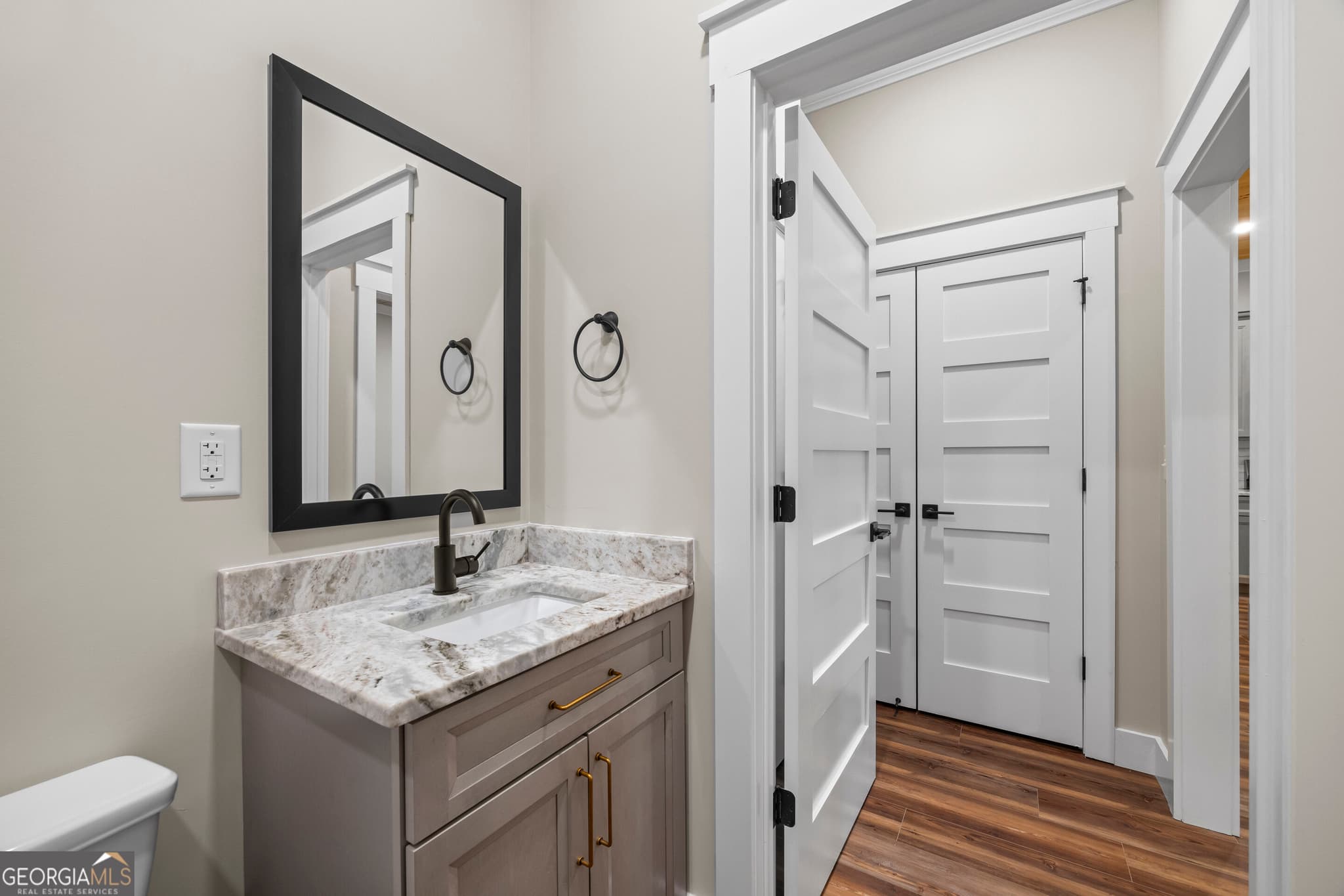 1 bedroom, 1.5 bathroom, 800 sq ft apartment for rent at 958A Church Street, Royston, GA 30662 for $1,375 a month — photo 10