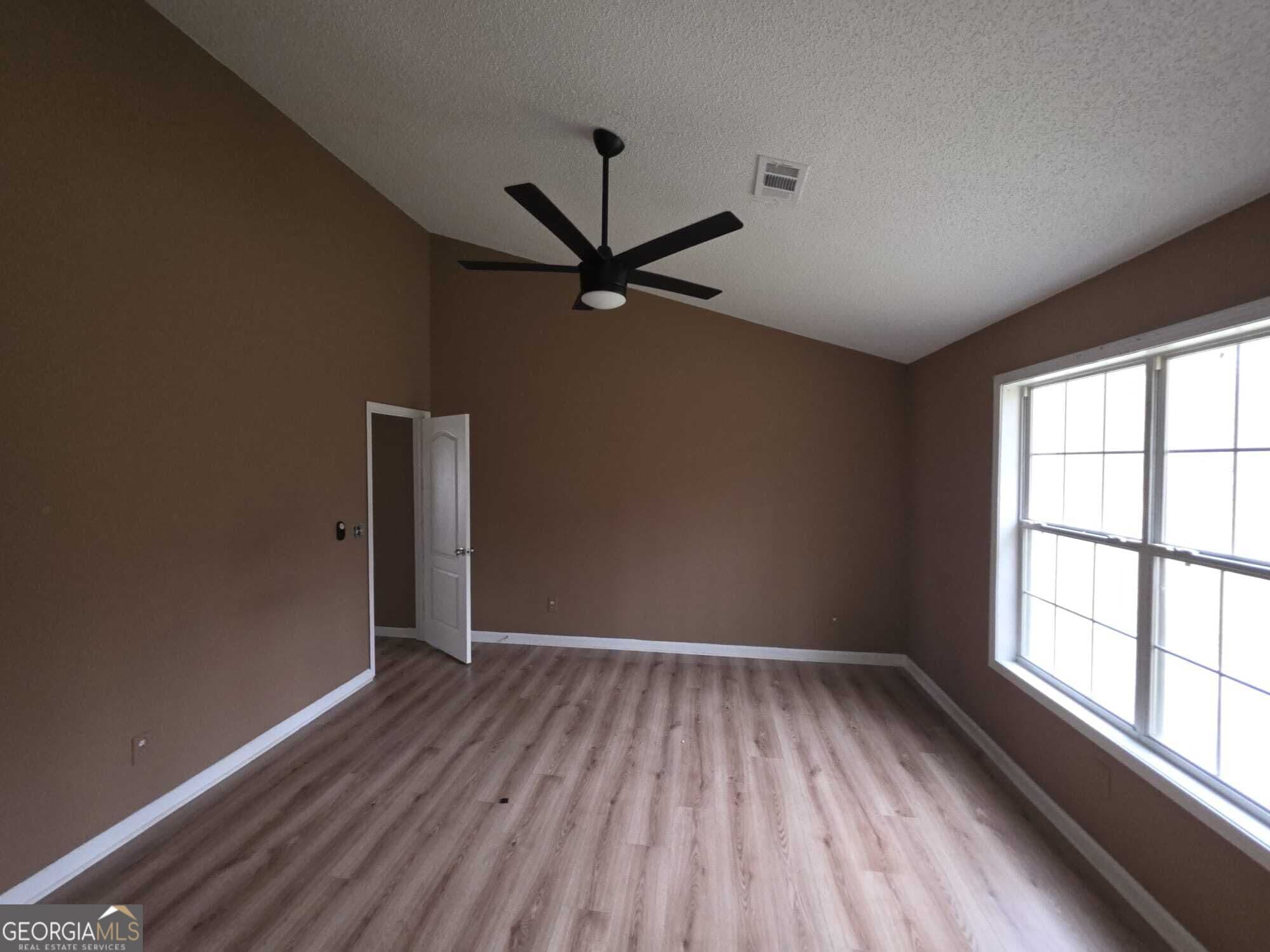 3 bedroom, 2 bathroom, 1,450 sq ft single family residence for rent at 10282 Common Crossing, Jonesboro, GA 30238 for $2,000 a month — photo 2