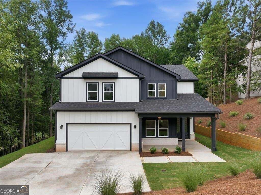 4 bedroom, 2.5 bathroom, 2,314 sq ft single family residence for sale at 4813 River Bottom Drive, Gainesville, GA 30507 — photo 2