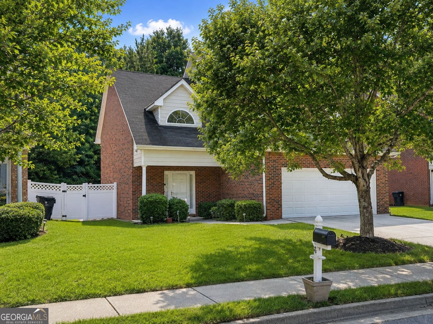 4 bedroom, 3 bathroom, 2,004 sq ft single family residence for sale at 173 Addy Lane, Stockbridge, GA 30281 — photo 2