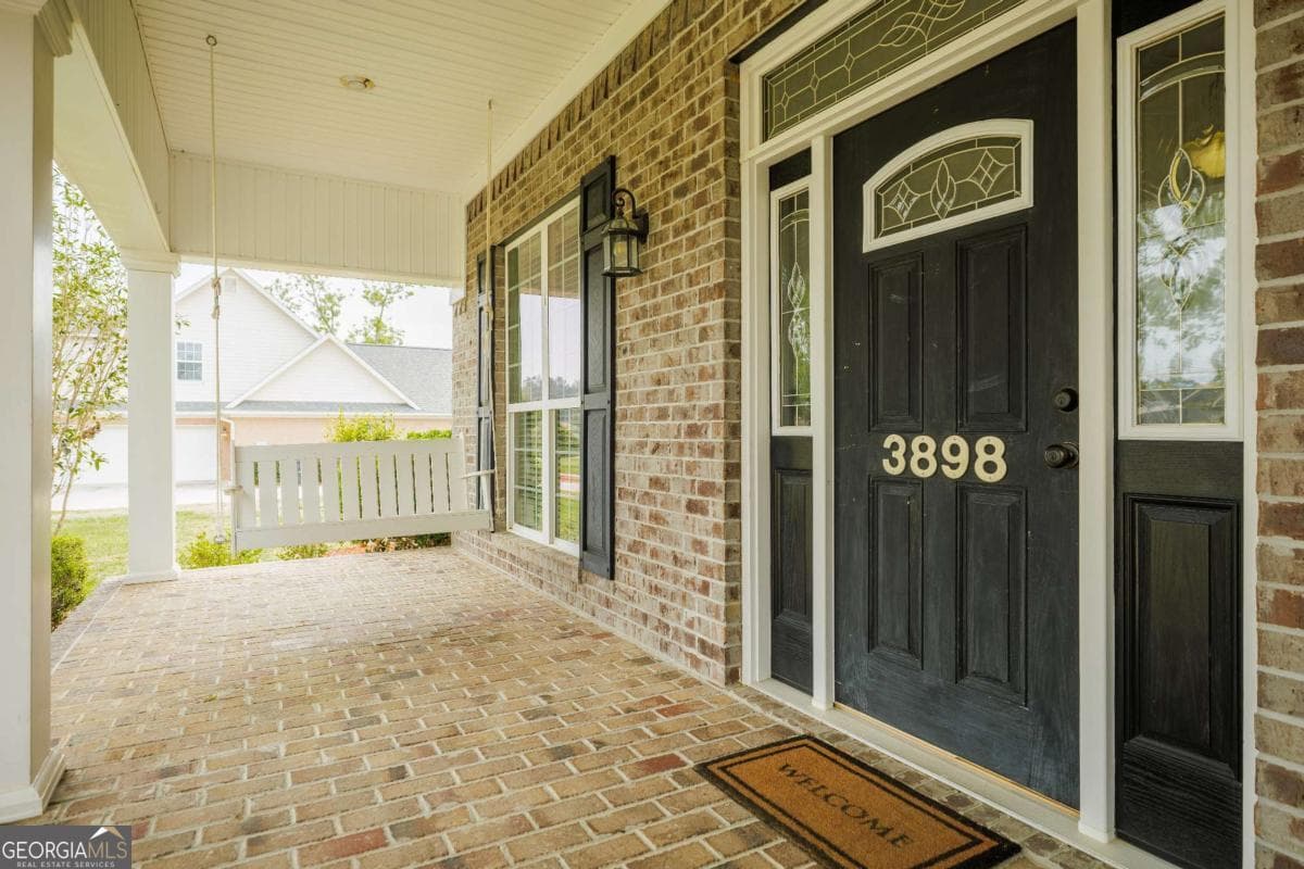 4 bedroom, 3 bathroom, 2,723 sq ft single family residence for sale at 3898 Orchard Way, Valdosta, GA 31605 — photo 6