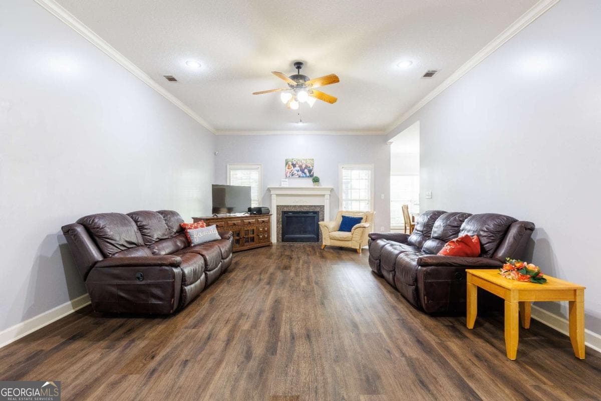 4 bedroom, 3 bathroom, 2,723 sq ft single family residence for sale at 3898 Orchard Way, Valdosta, GA 31605 — photo 9