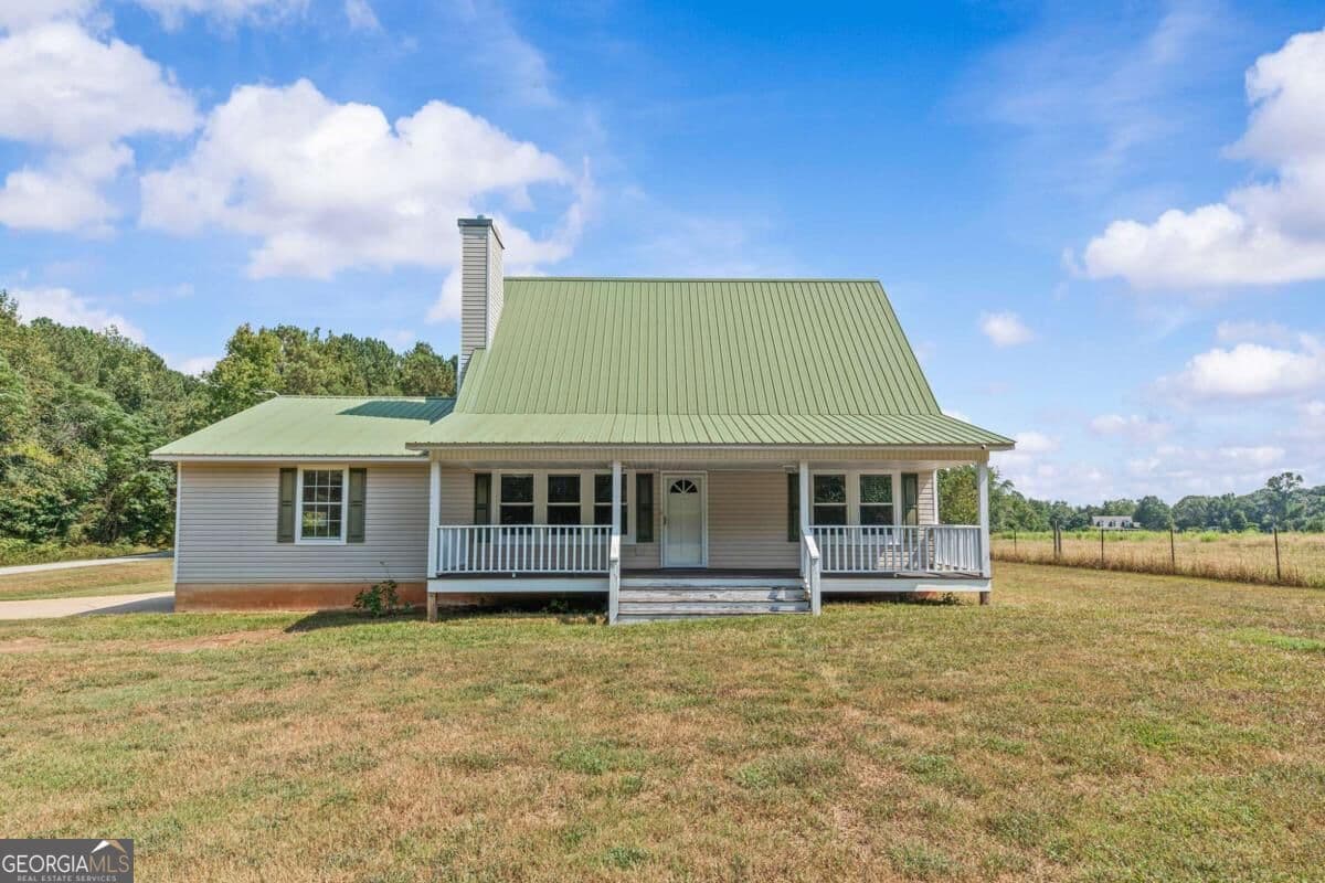 3 bedroom, 2 bathroom, 1,700 sq ft single family residence for sale at 2722 Stone Drive, Comer, GA 30629