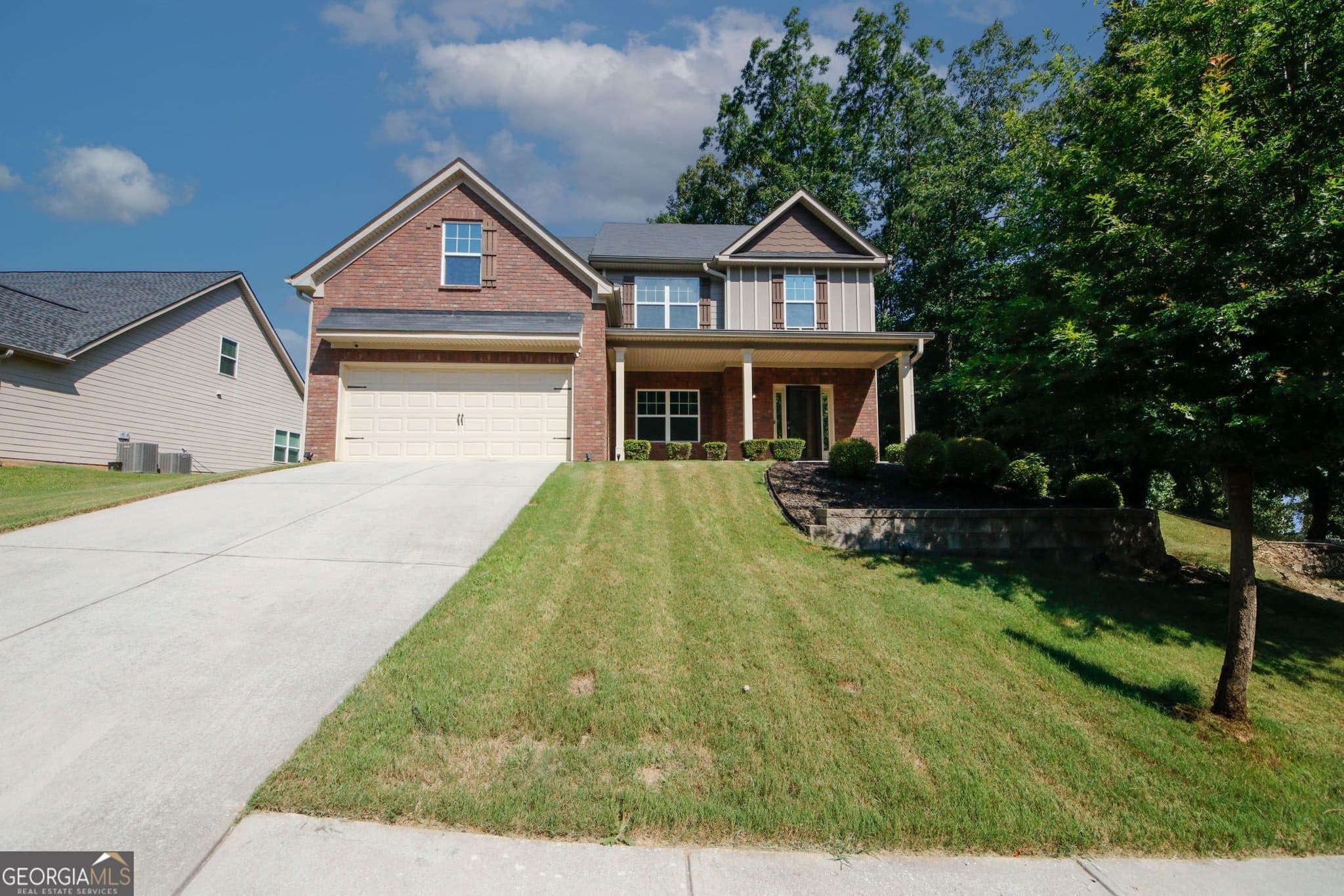 4 bedroom, 2.5 bathroom, 2,486 sq ft single family residence sold at 5637 Valley Loop, Fairburn, GA 30213