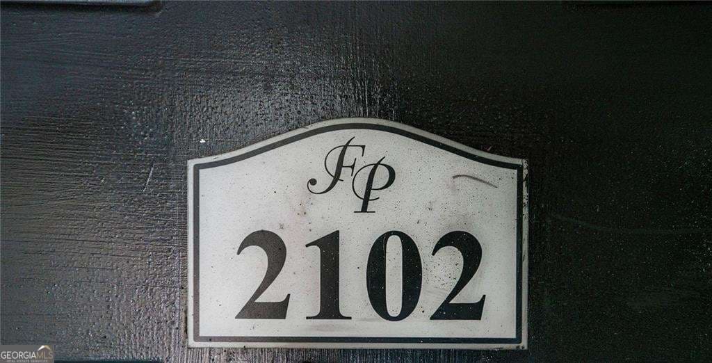 3 bedroom, 2 bathroom, 1,202 sq ft condominium for rent at 2102 Par Three Way, Lithonia, GA 30038 for $1,500 a month — photo 3