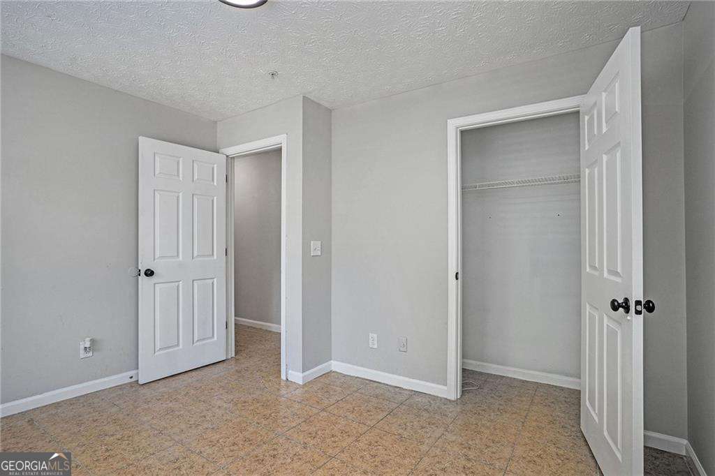 3 bedroom, 2 bathroom, 1,202 sq ft condominium for rent at 2102 Par Three Way, Lithonia, GA 30038 for $1,500 a month — photo 9