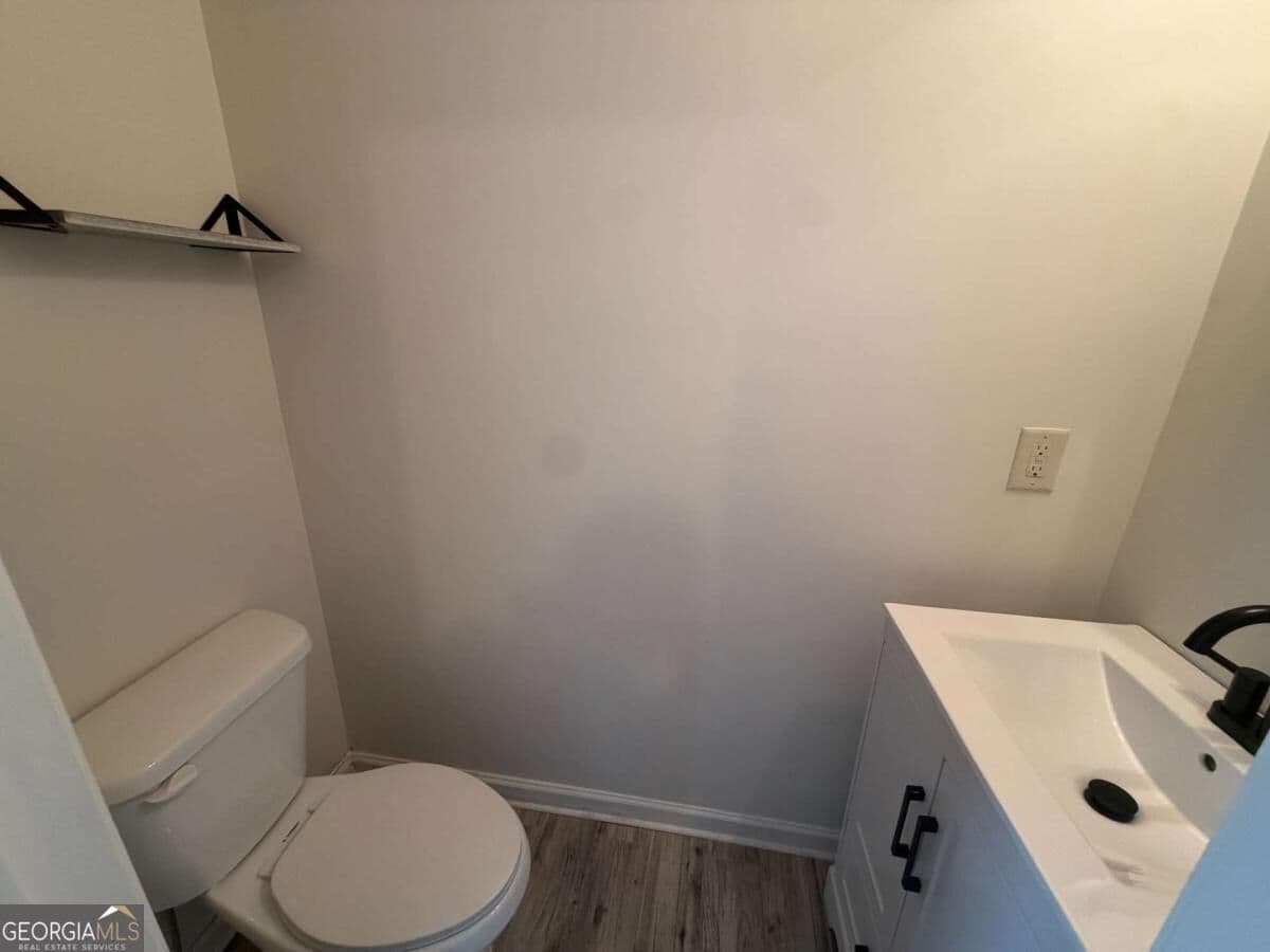 4 bedroom, 2.5 bathroom single family residence for rent at 1162 Creek Top Road, Loganville, GA 30052 for $2,450 a month — photo 10
