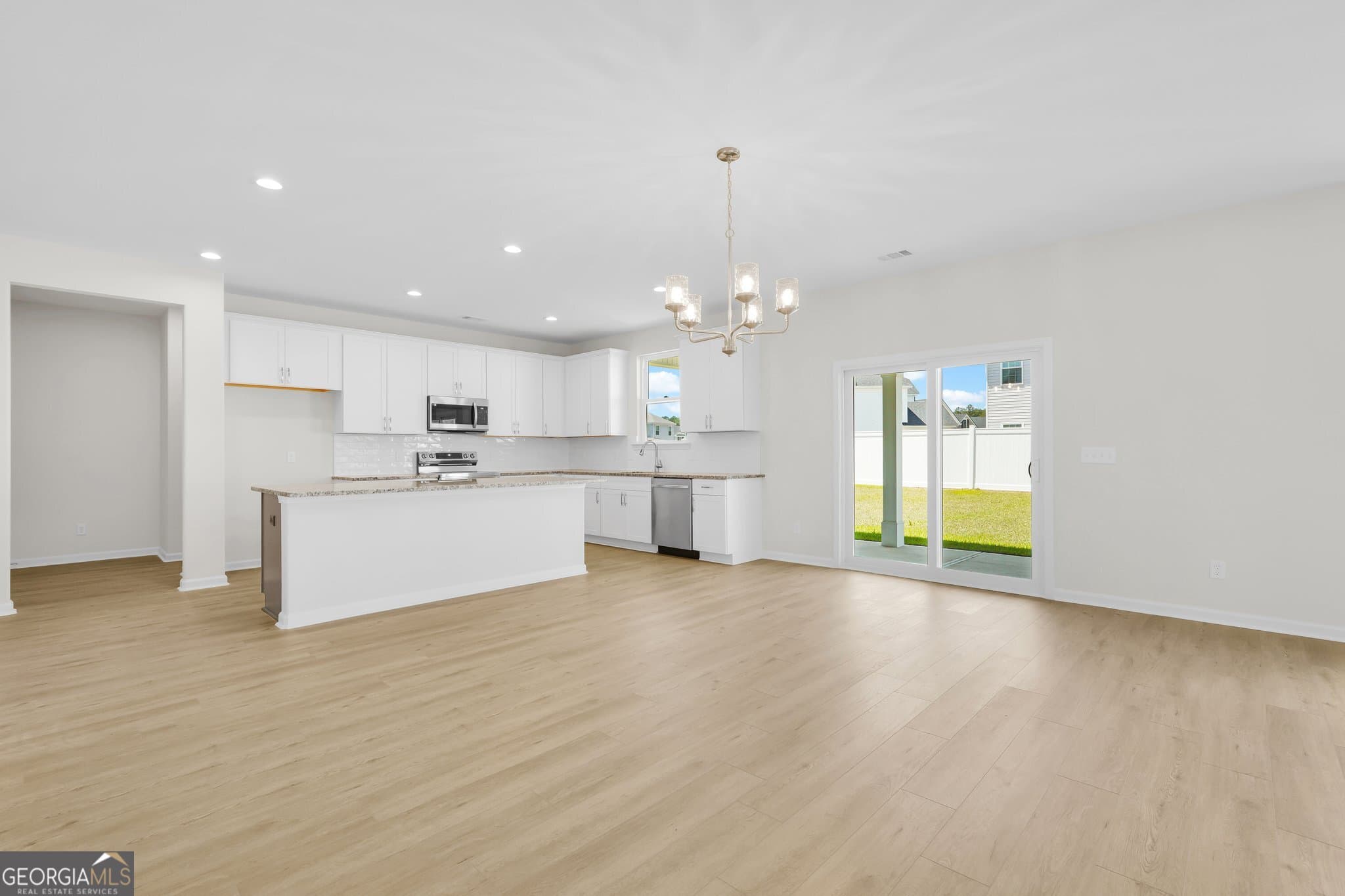 4 bedroom, 3 bathroom, 3,081 sq ft single family residence for sale at 206 Daniel Trent Way, Kingsland, GA 31548 — photo 7