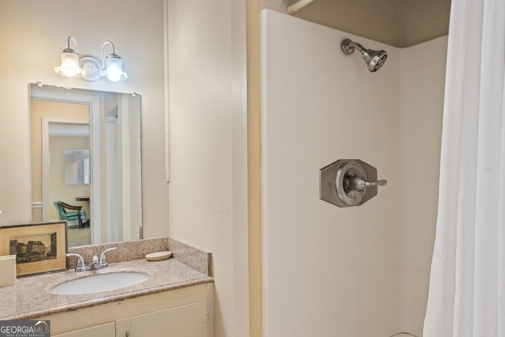 3 bedroom, 2 bathroom, 2,638 sq ft single family residence for sale at 407 Westgreen Road, Douglas, GA 31533 — photo 10