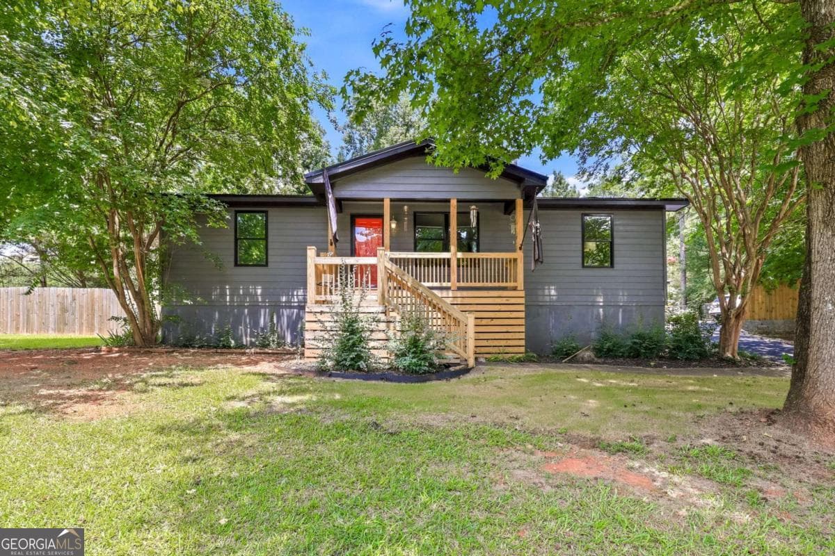 3 bedroom, 2 bathroom, 2,354 sq ft single family residence for sale at 101 Fairlane Court, Athens, GA 30607 — photo 1 of 53
