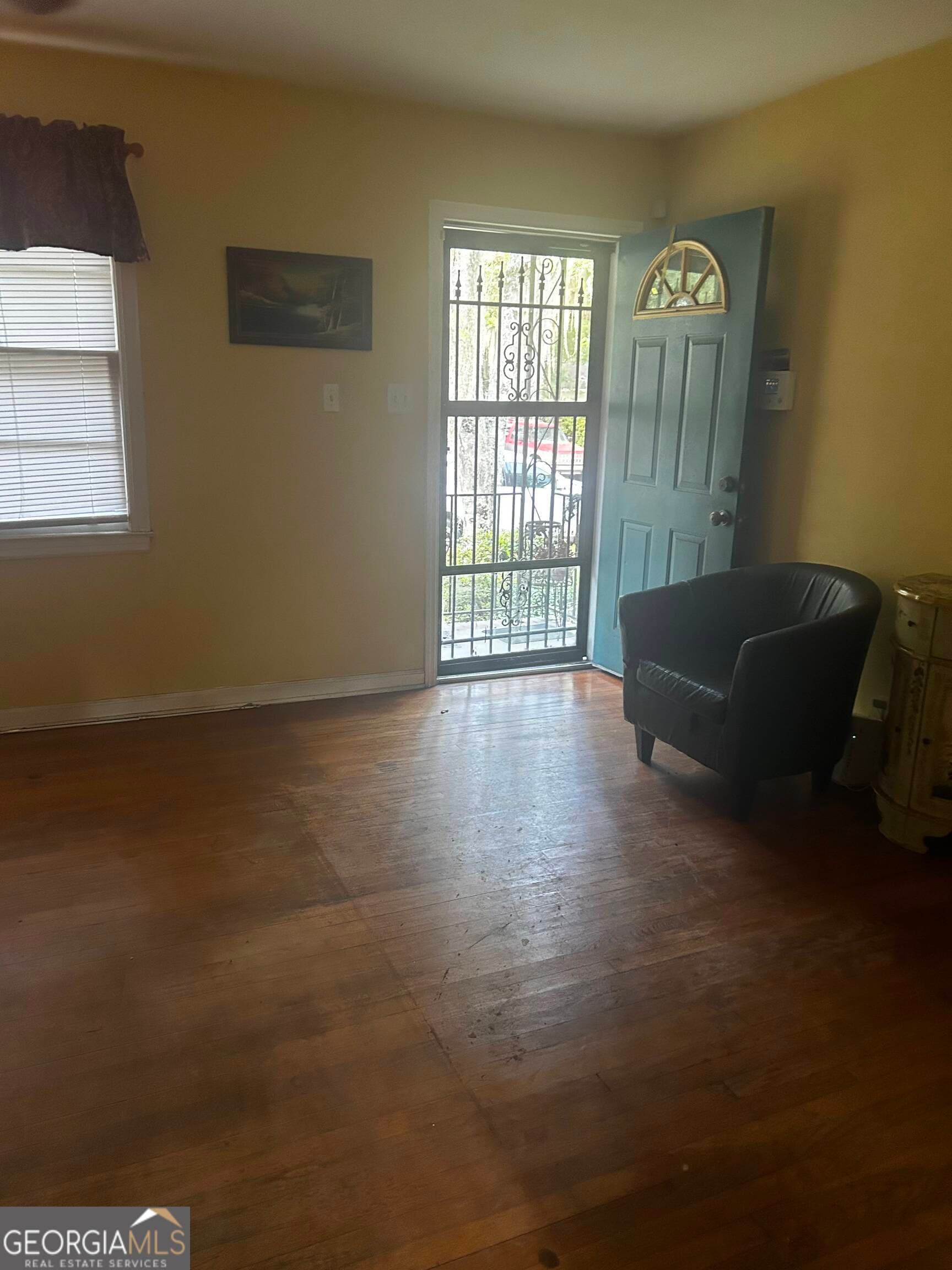 2 bedroom, 2 bathroom, 1,002 sq ft single family residence for sale at 2108 E 60th Street, Savannah, GA 31404 — photo 9
