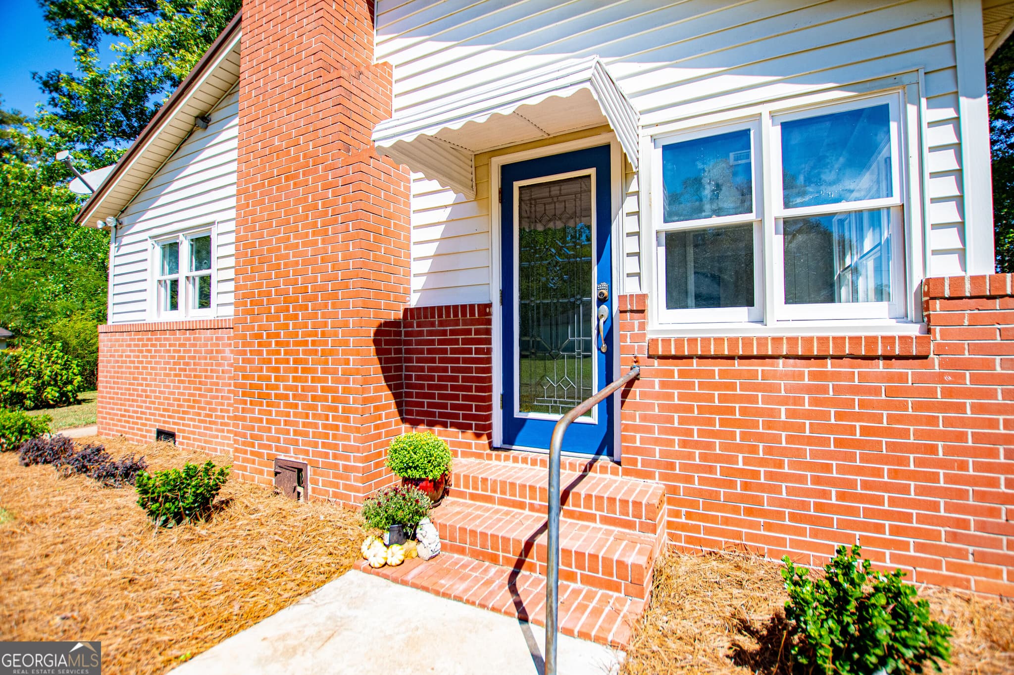 3 bedroom, 2 bathroom, 1,955 sq ft single family residence for sale at 853 Tyus Veal Road, Bowdon, GA 30108 — photo 2