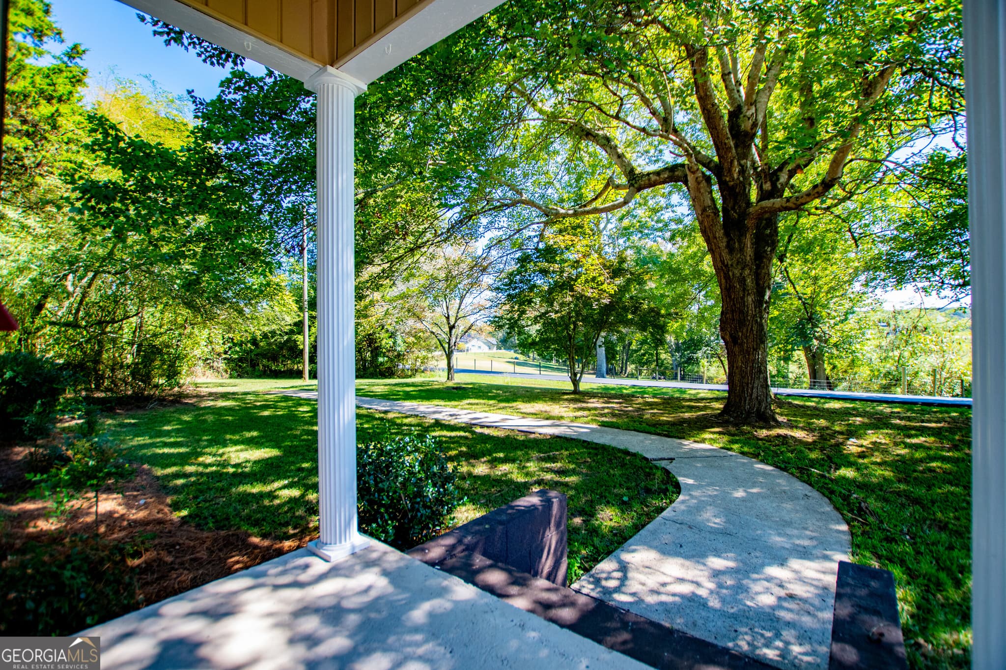 3 bedroom, 2 bathroom, 1,955 sq ft single family residence for sale at 853 Tyus Veal Road, Bowdon, GA 30108 — photo 3