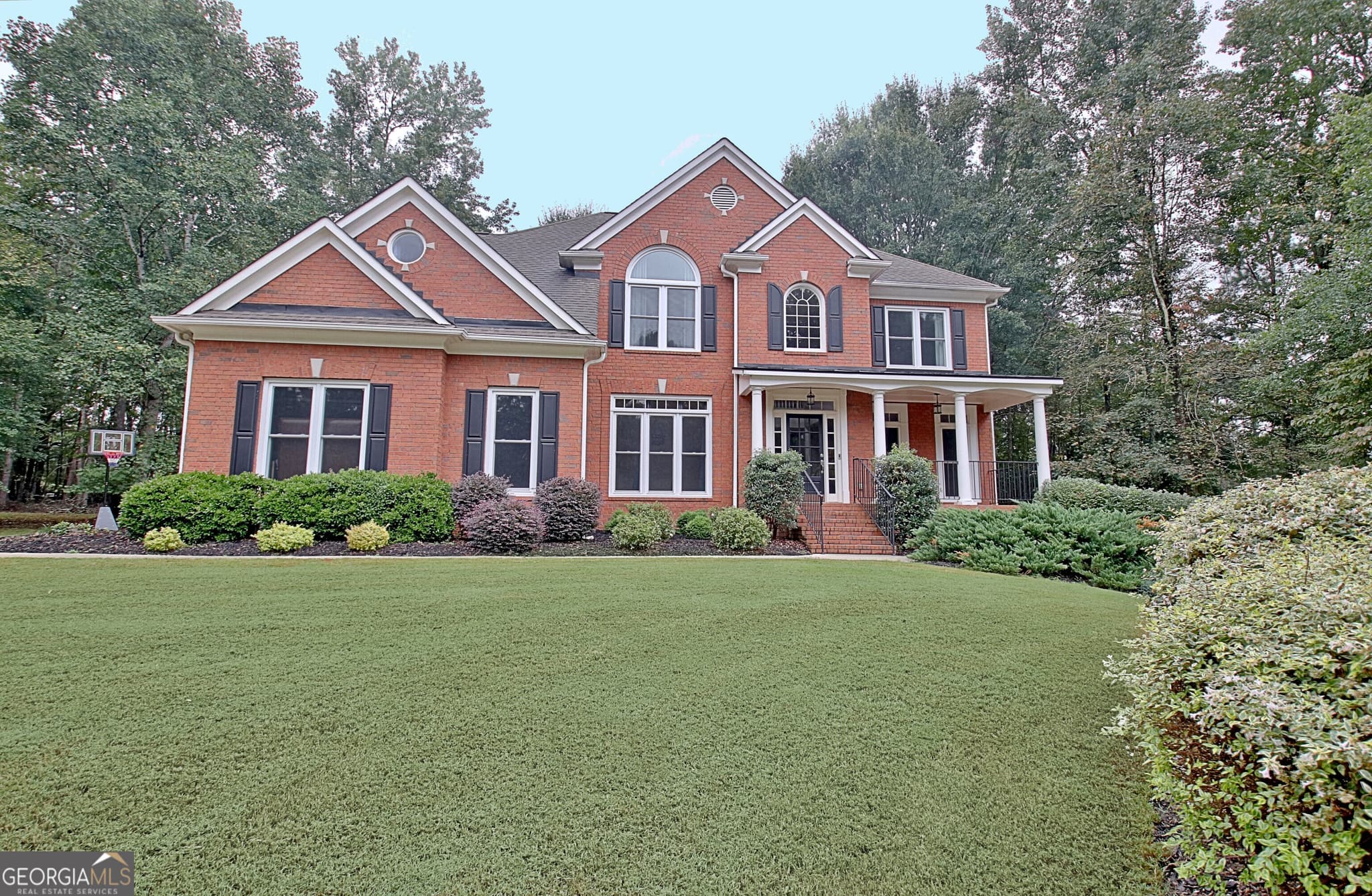 5 bedroom, 3 bathroom, 3,157 sq ft single family residence for sale at 125 Hedgewick Way, Tyrone, GA 30290 — photo 1 of 114