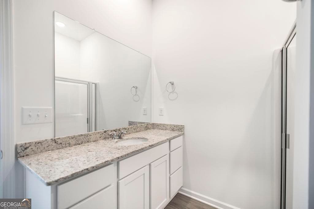 3 bedroom, 2.5 bathroom, 1,719 sq ft single family residence for sale at 102 Bulloch Court, Byron, GA 31008 — photo 6