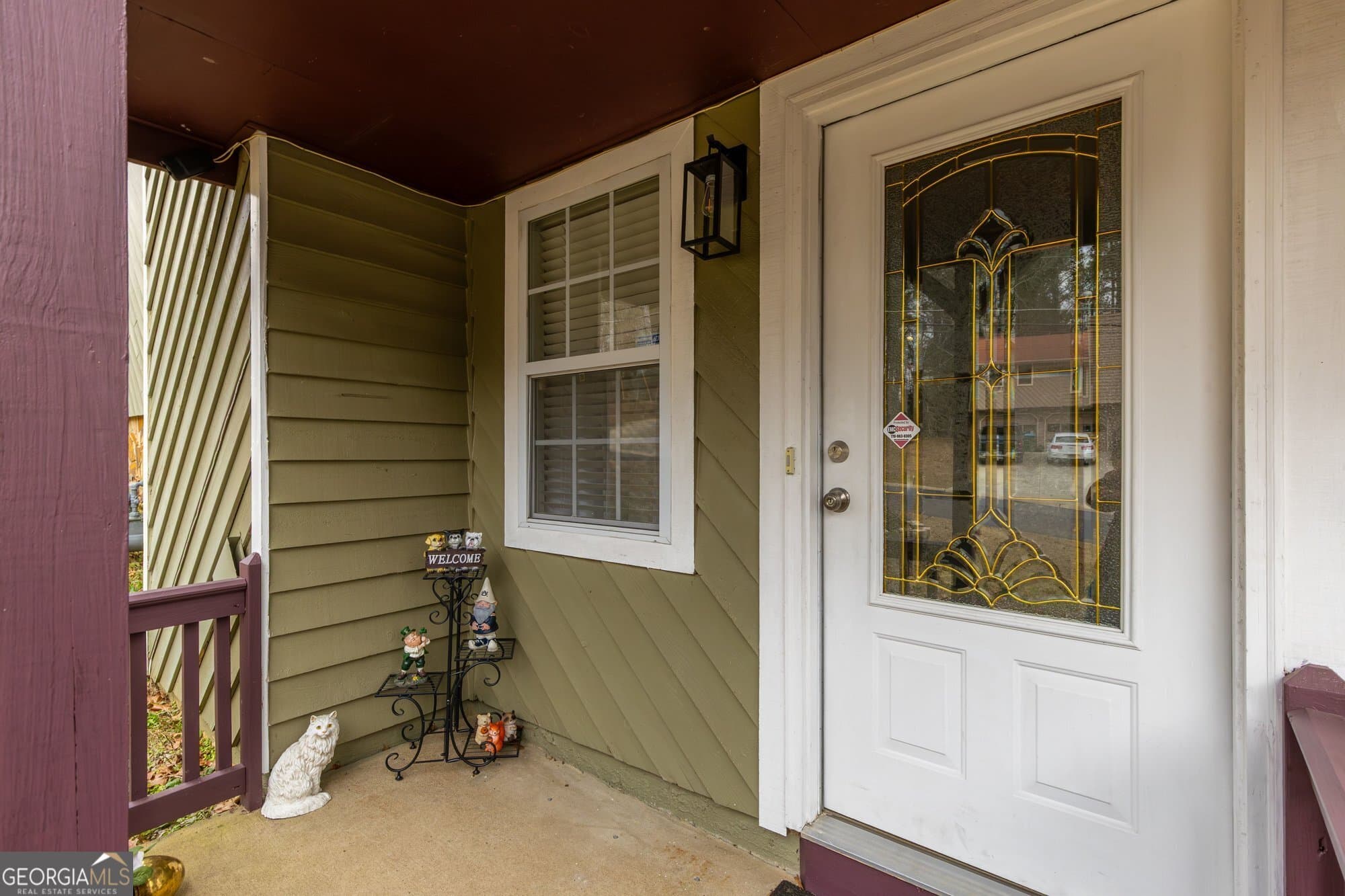 4 bedroom, 3 bathroom, 2,028 sq ft single family residence for sale at 3720 Quail Hollow Trail, Snellville, GA 30039 — photo 4
