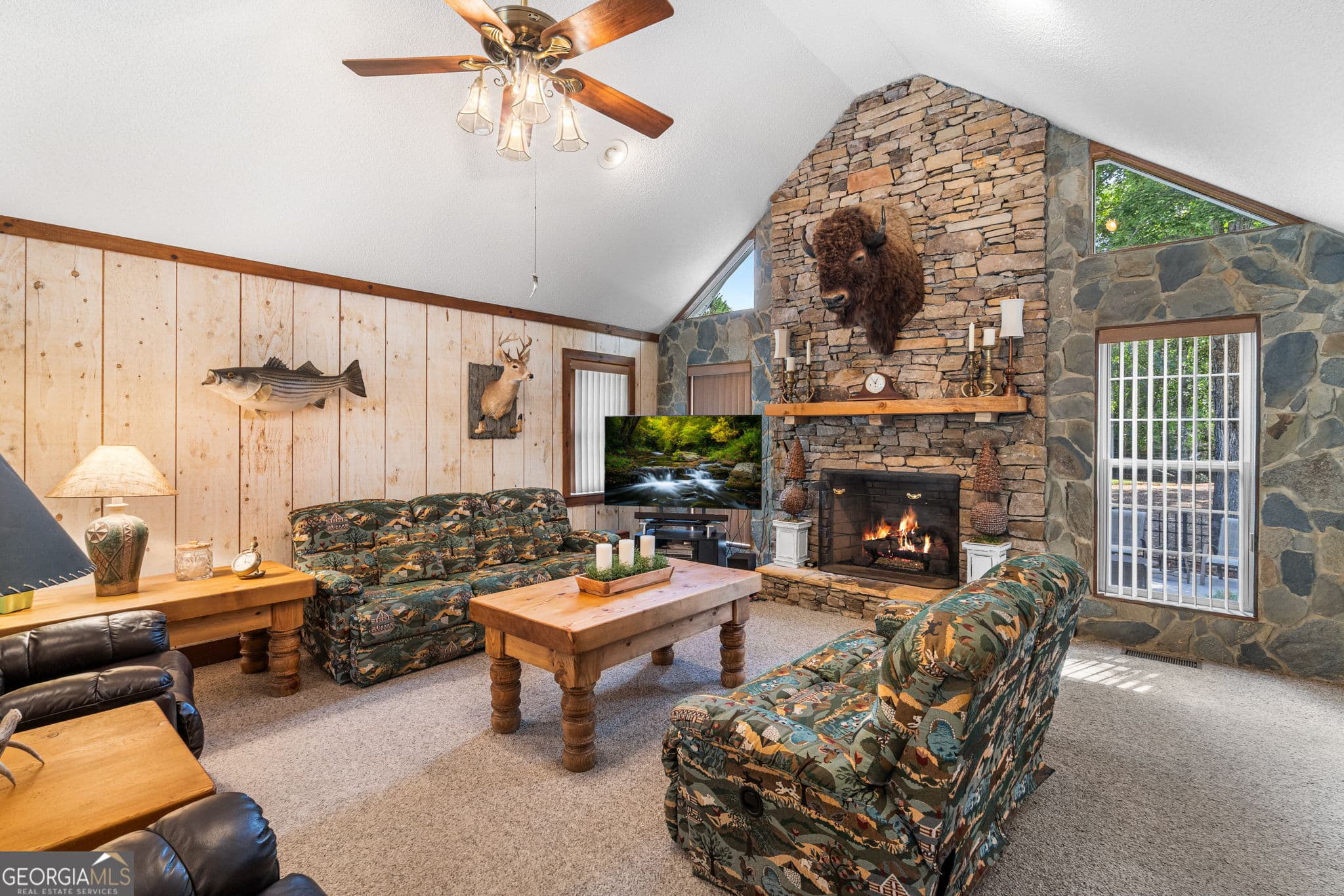 4 bedroom, 3 bathroom single family residence for sale at 354 Harrison Circle, Hiawassee, GA 30546 — photo 5
