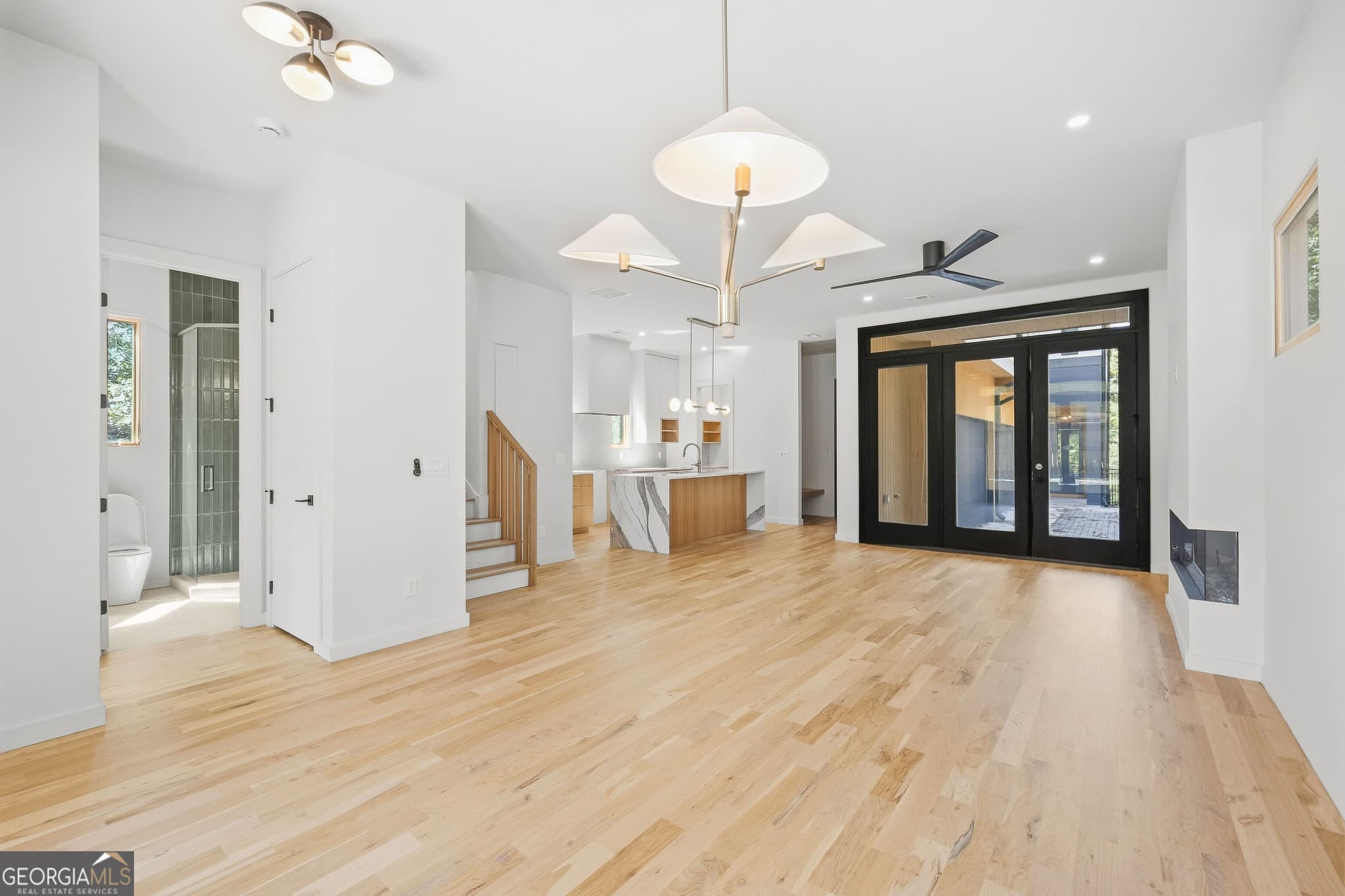 5 bedroom, 4 bathroom townhouse for sale at 1010 Boulevard B, Atlanta, GA 30312 — photo 6