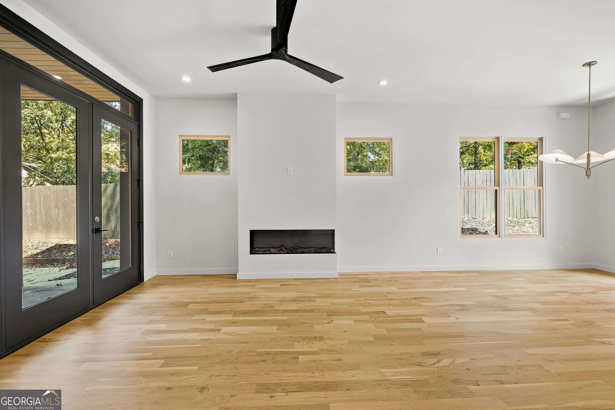 5 bedroom, 4 bathroom townhouse for sale at 1010 Boulevard B, Atlanta, GA 30312 — photo 5