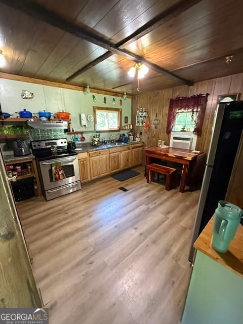 2 bedroom, 1 bathroom, 840 sq ft manufactured home,single family residence for sale at 721 Glenn Ferry Road, Fair Play, SC 29643 — photo 6