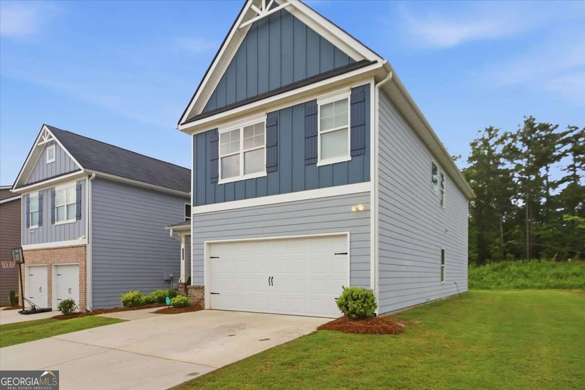 4 bedroom, 2.5 bathroom, 2,458 sq ft single family residence for sale at 1000 Northfield Drive, Conyers, GA 30013 — photo 4