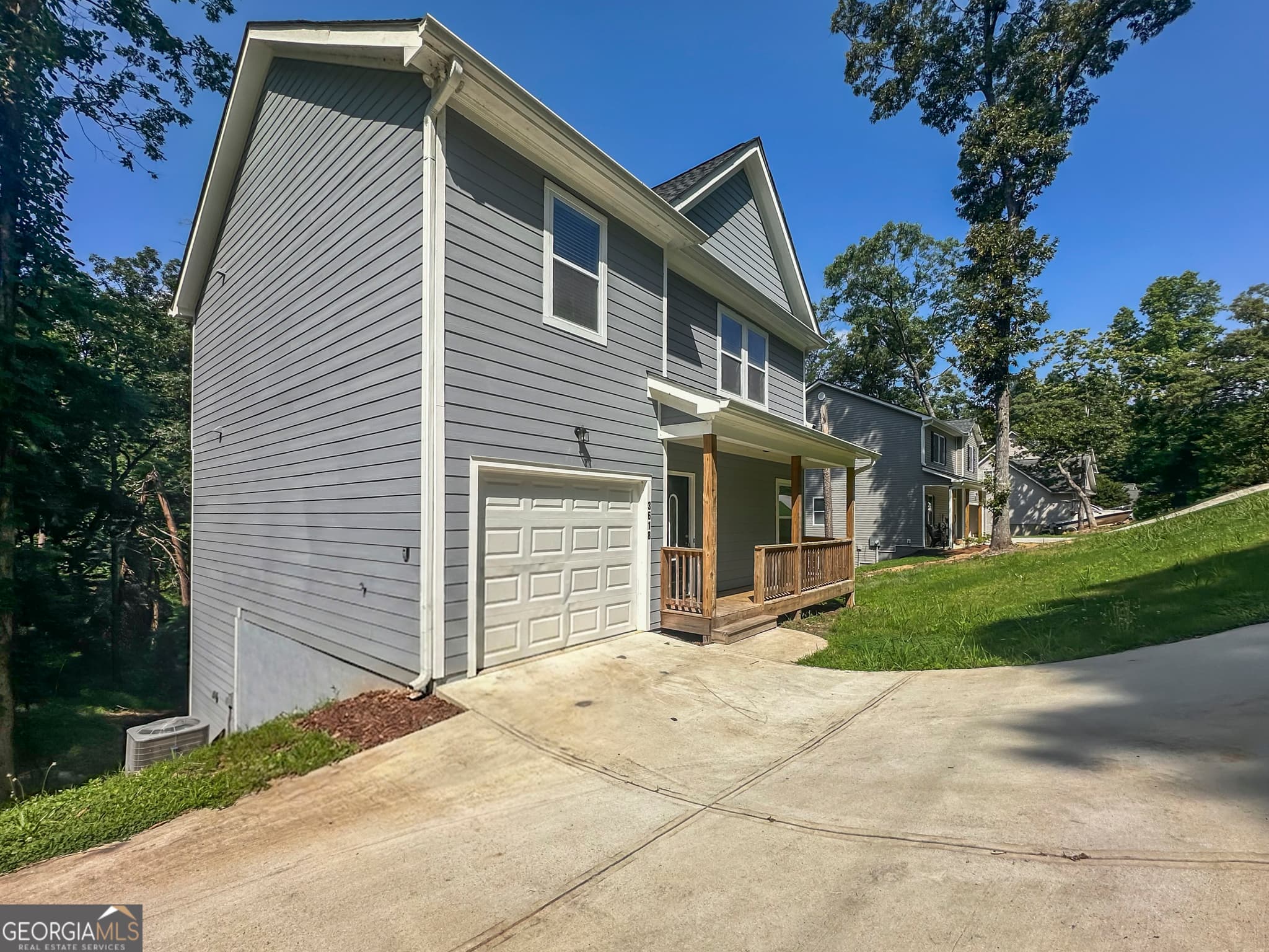 3 bedroom, 2.5 bathroom, 3,520 sq ft single family residence for rent at 3618 Griffin Drive, Gainesville, GA 30506 for $1,995 a month — photo 2