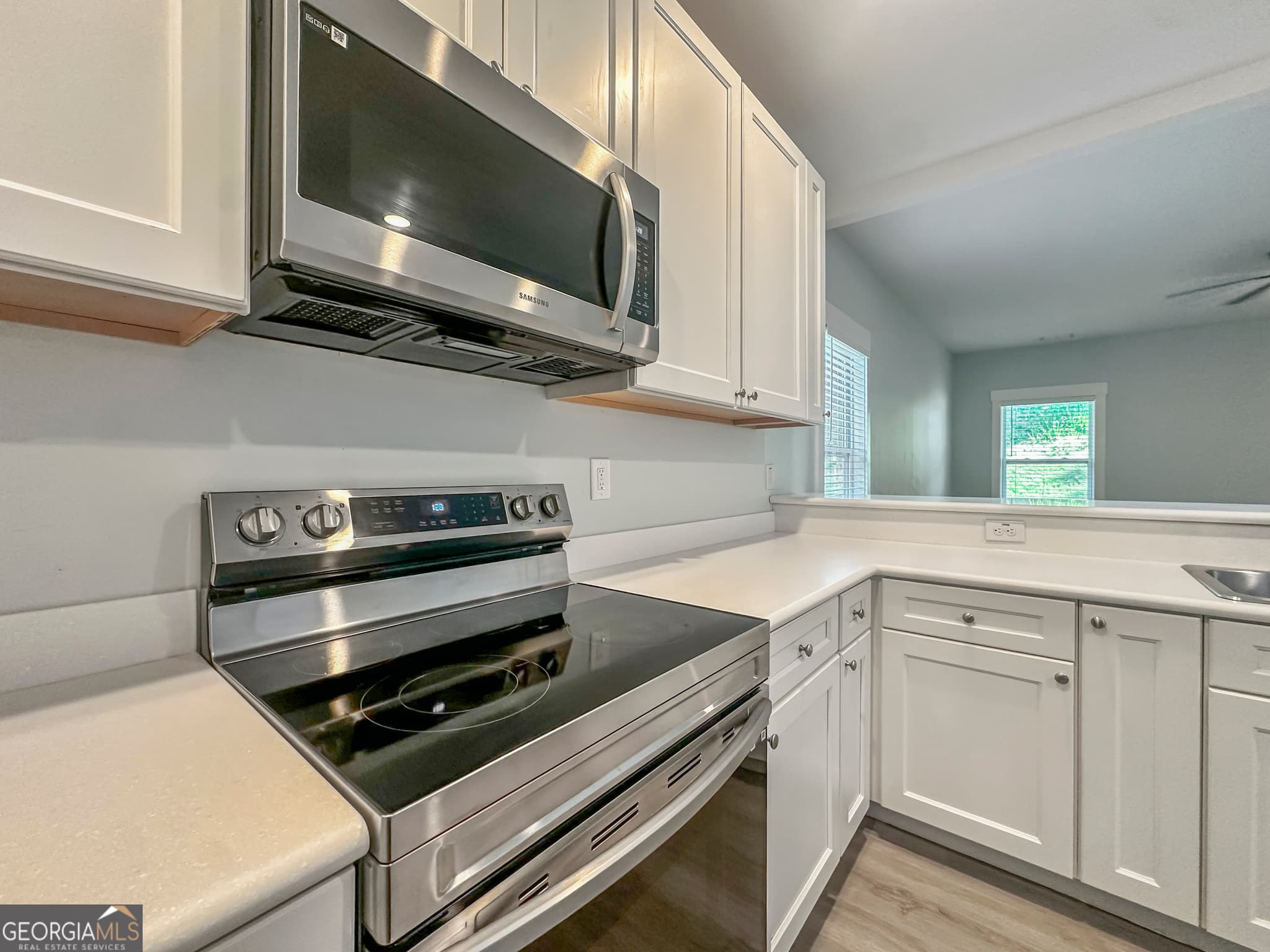 3 bedroom, 2.5 bathroom, 3,520 sq ft single family residence for rent at 3618 Griffin Drive, Gainesville, GA 30506 for $1,995 a month — photo 6