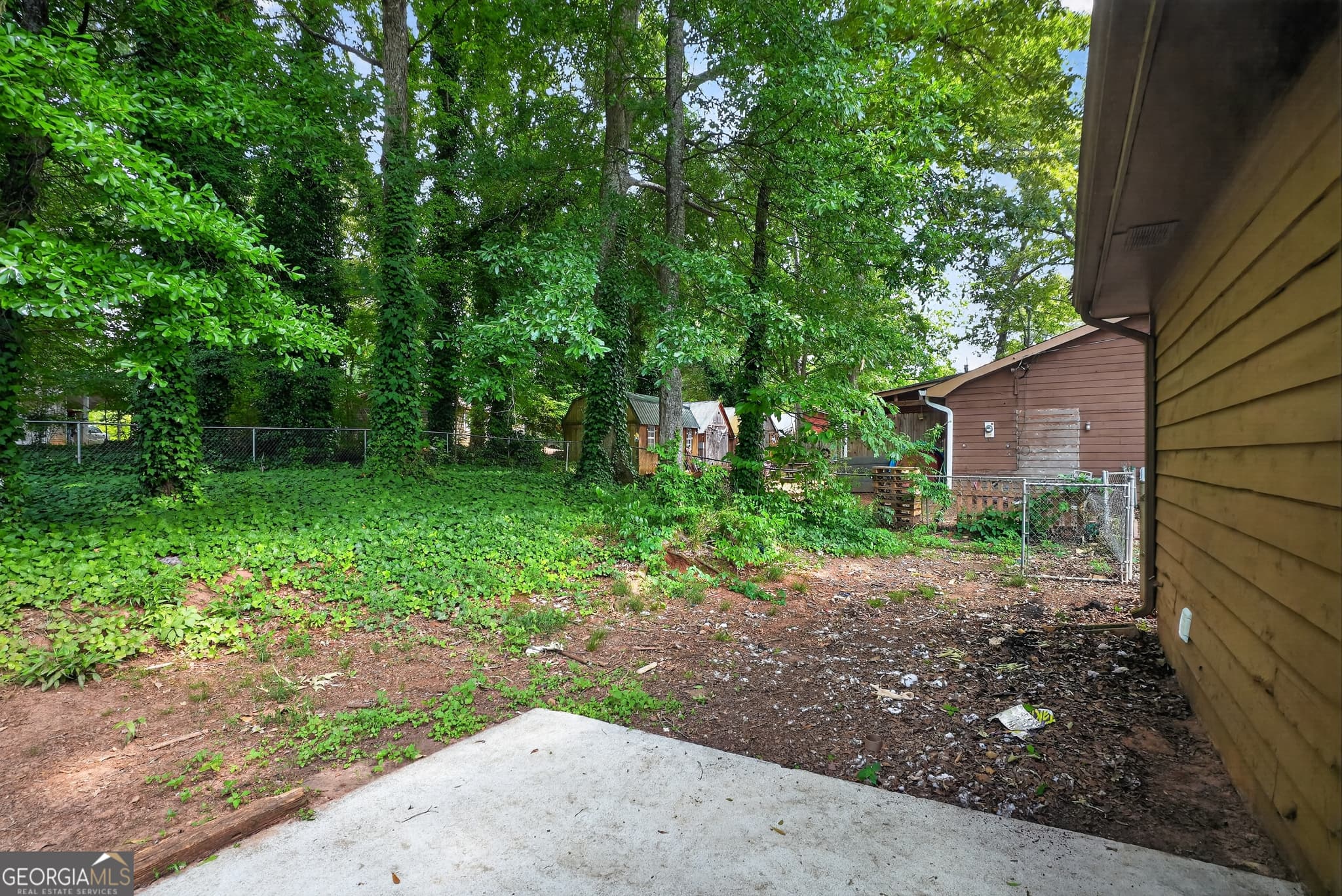 3 bedroom, 2 bathroom, 1,248 sq ft single family residence for sale at 287 Morris Drive, Conyers, GA 30094 — photo 2